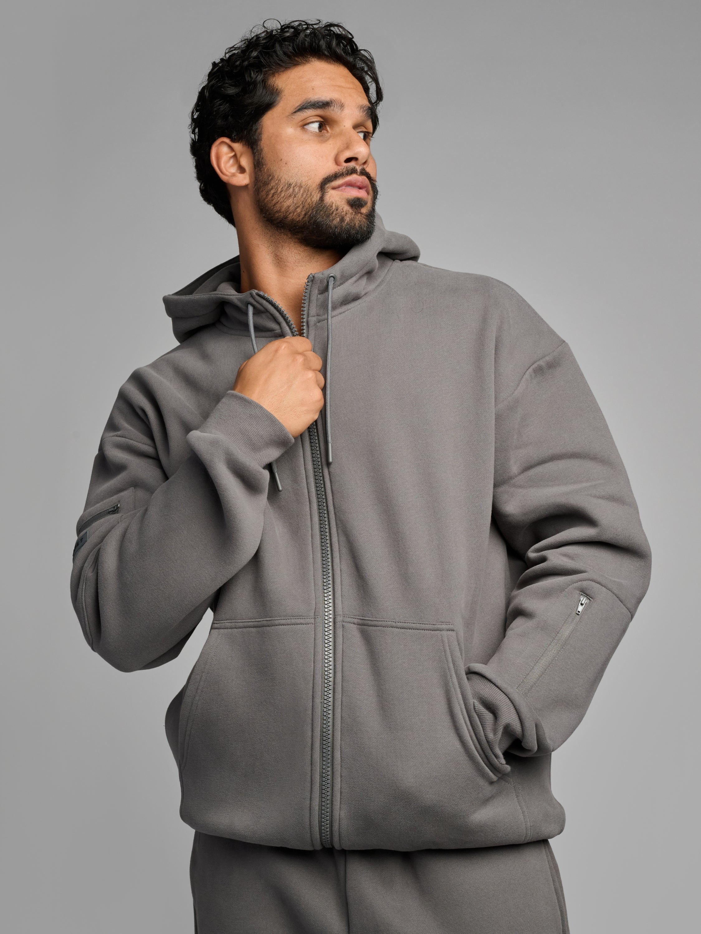 Steel Grey / M
