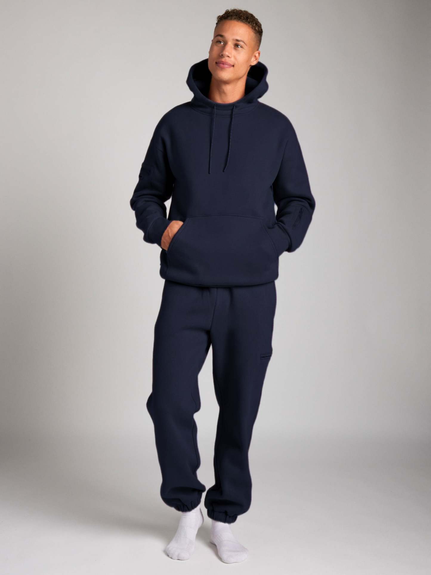 Navy / M
