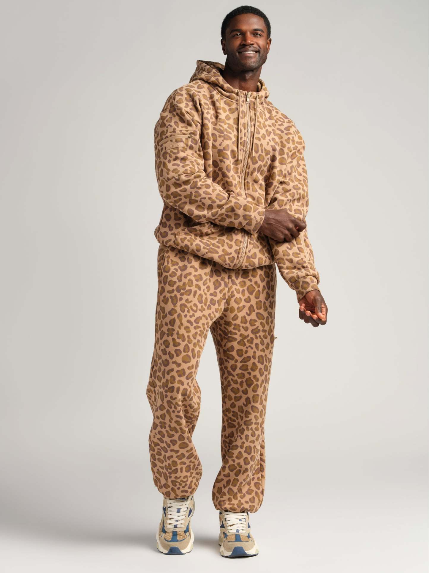 Brown Leopard / M