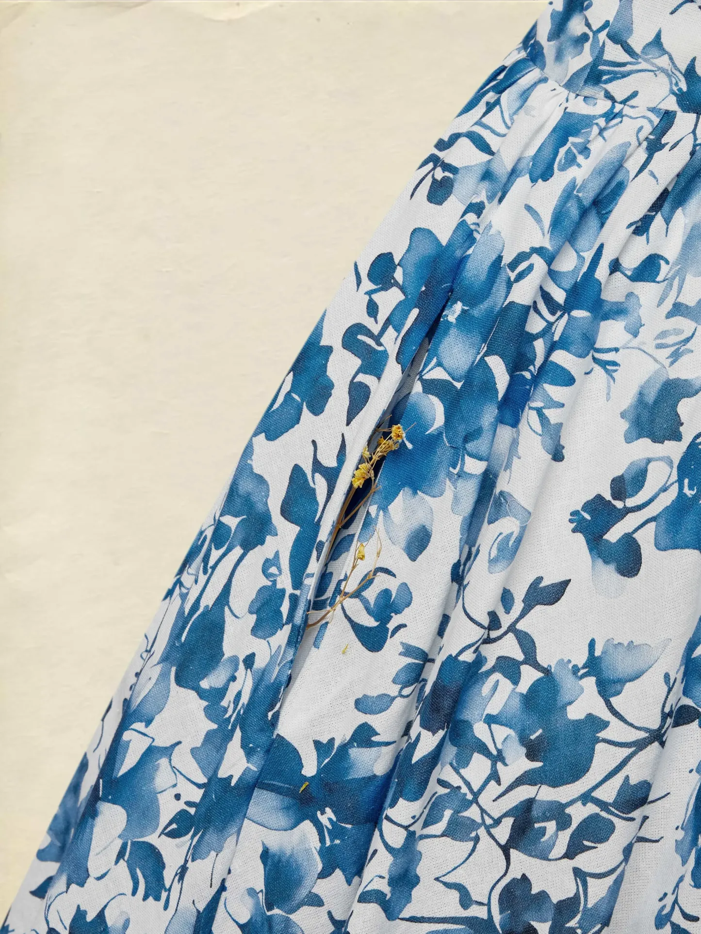Midi Linen Dress , Sleeveless, Round Neck, Floral, Vacation, Vintage, Blue - Blue