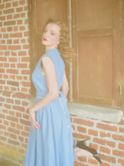 Linen Midi Dress, Sleeveless, Crew Neck, Plain, Vintage, Blue - Blue