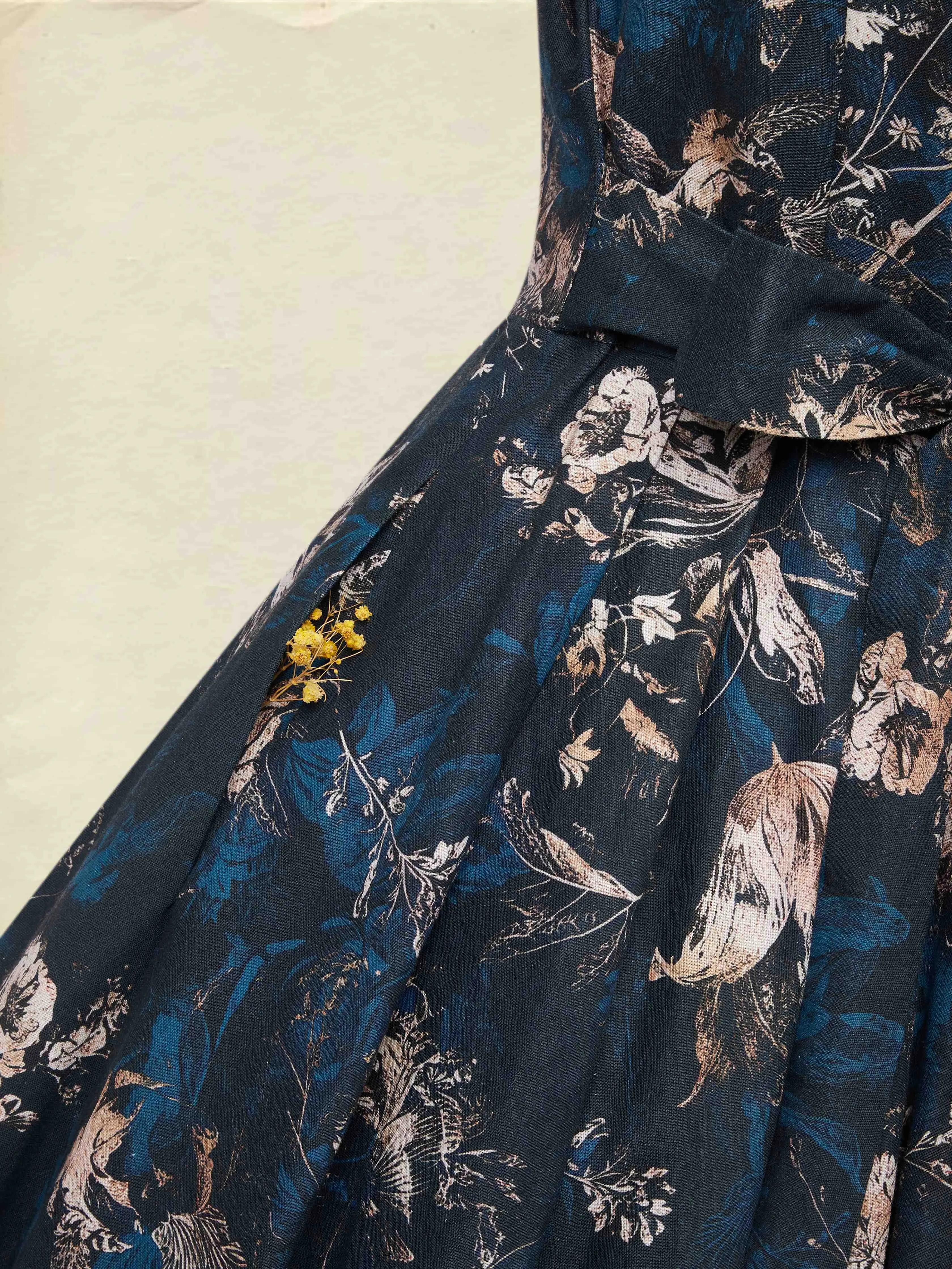 Midi Linen Dress, Long Sleeves, V Neck, Floral, Button Design, Vintage, Deep Blue - Deep Blue
