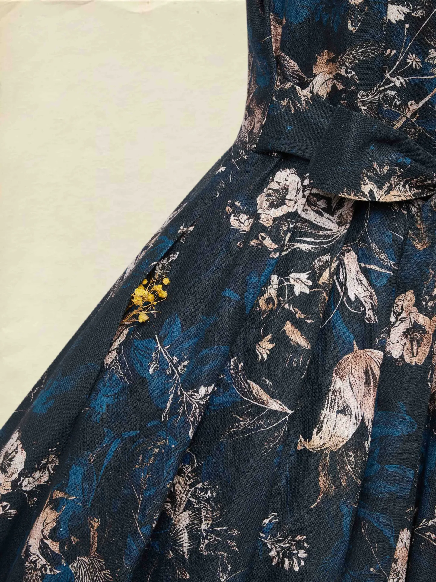 Midi Linen Dress, Long Sleeves, V Neck, Floral, Button Design, Vintage, Deep Blue - Deep Blue