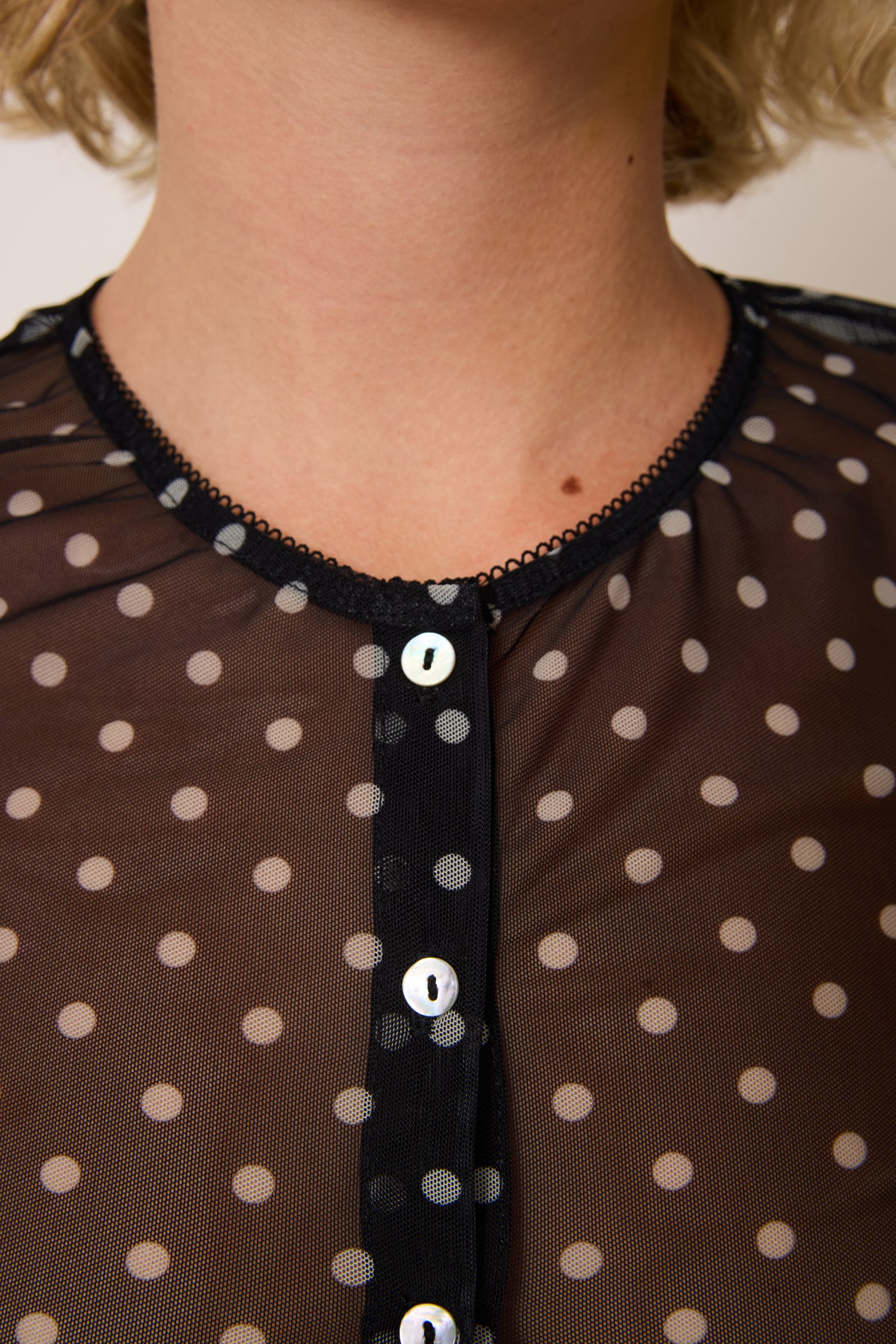 Top BARCLEY - Pois Carmen Noir