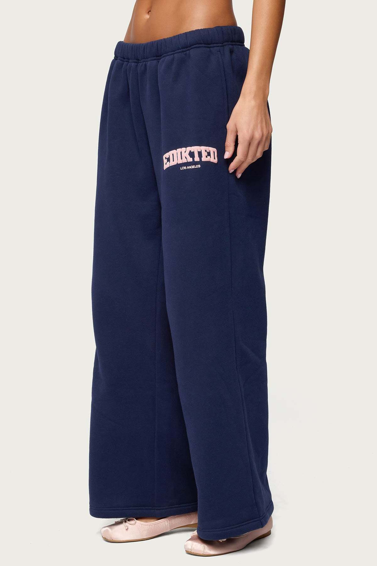 Edikted LA Sweatpants - NAVY