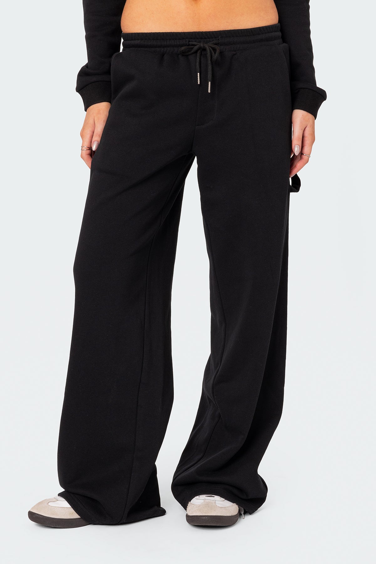 Annalise Straight Leg Sweatpants - BLACK