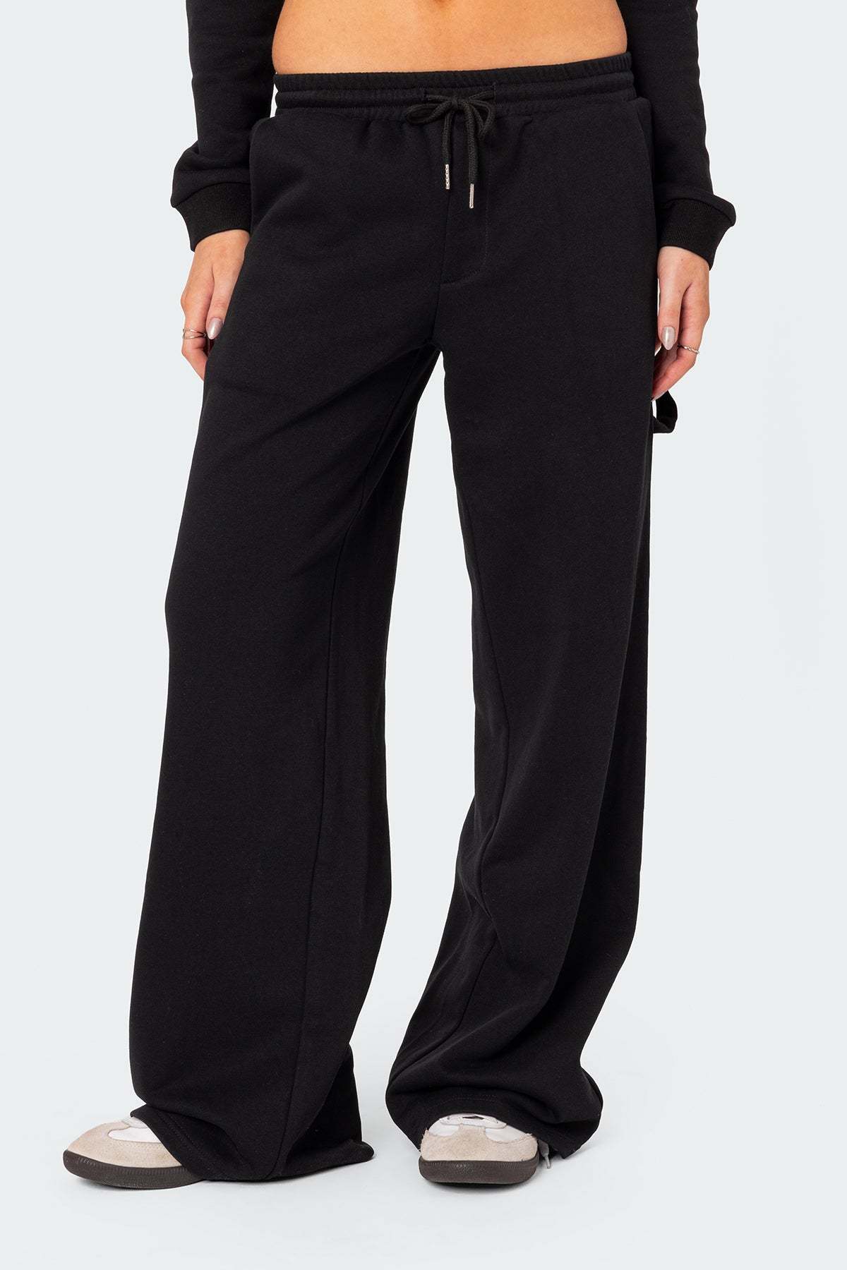 Annalise Straight Leg Sweatpants - BLACK
