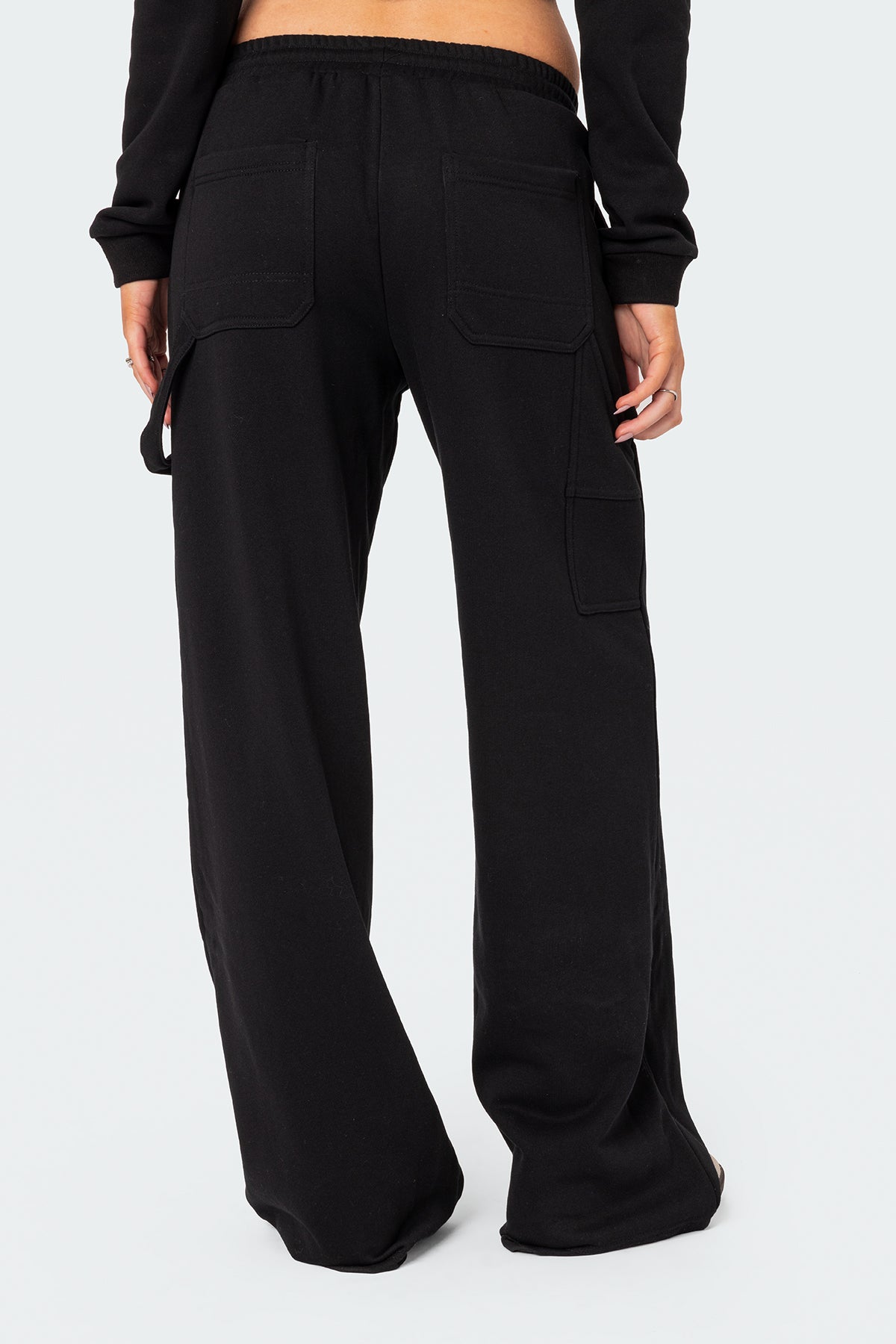 Annalise Straight Leg Sweatpants - BLACK