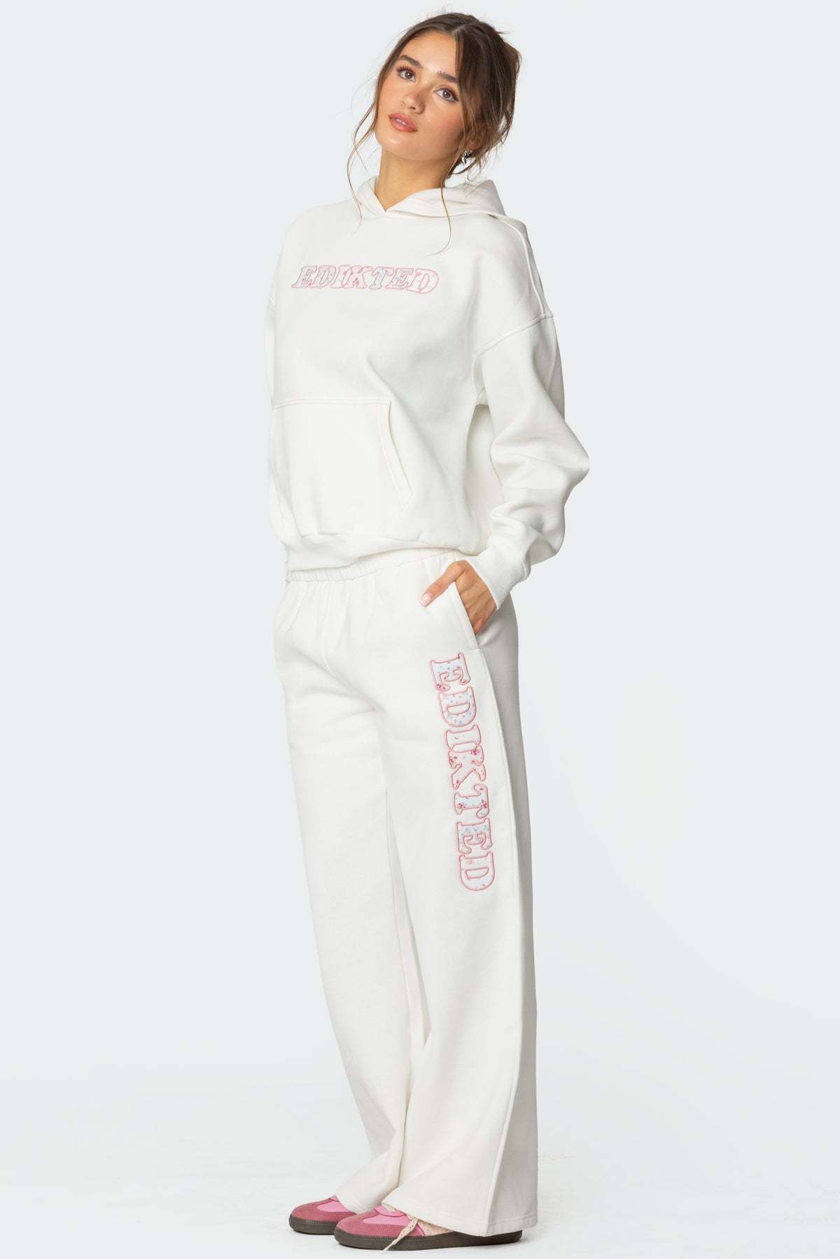 Mili Edikted Sweatpants - WHITE
