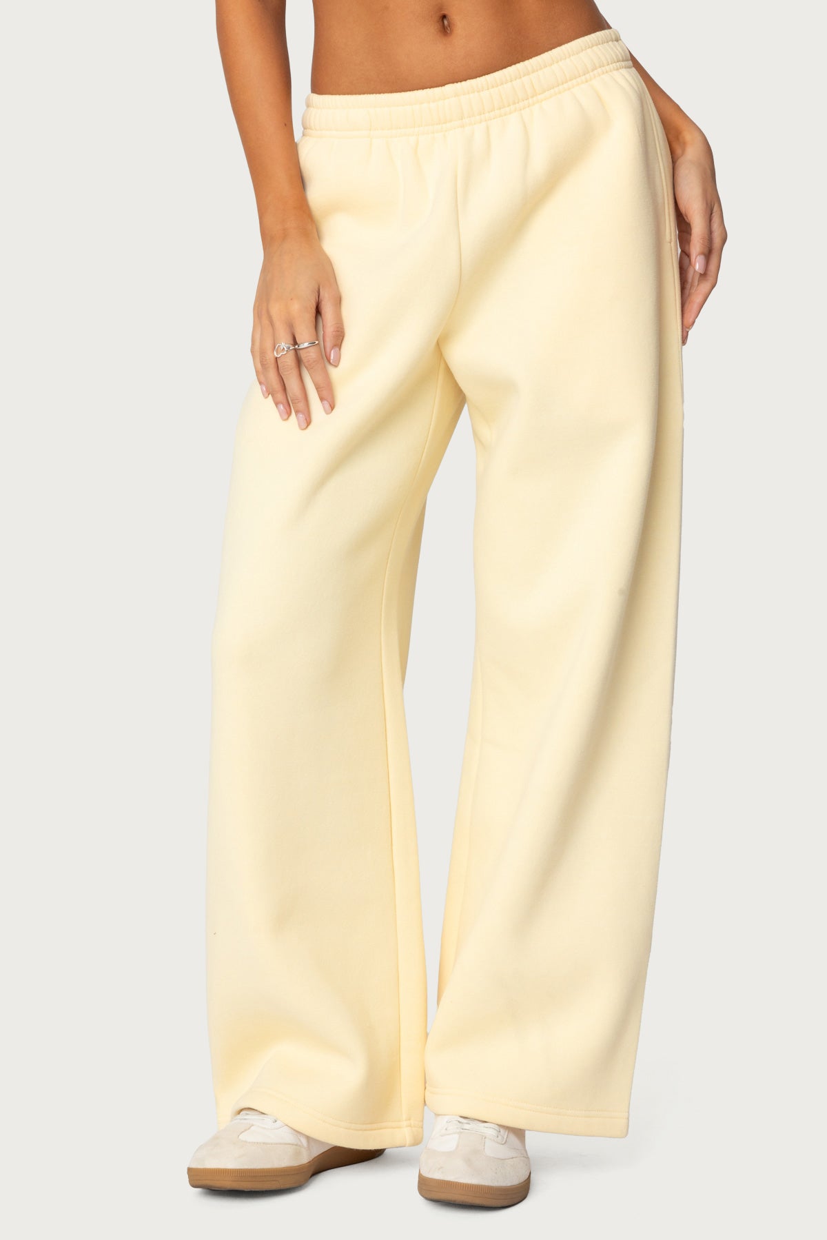 Bonney Bow Detail Sweatpants - YELLOW