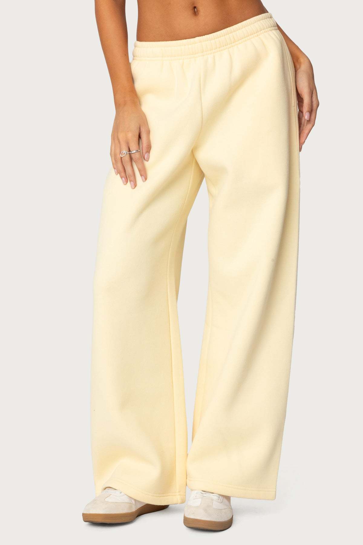 Bonney Bow Detail Sweatpants - YELLOW