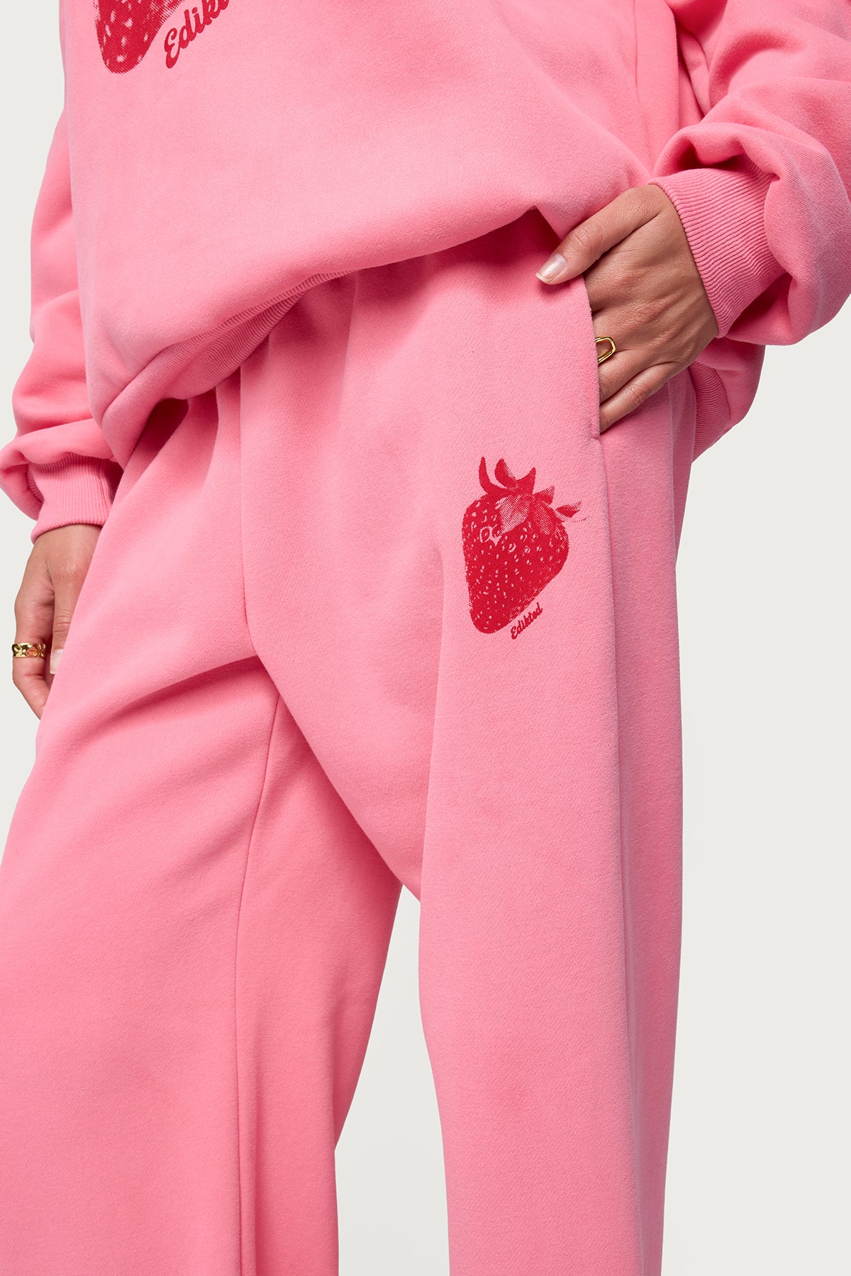 Strawberry Babe Sweatpants - PINK