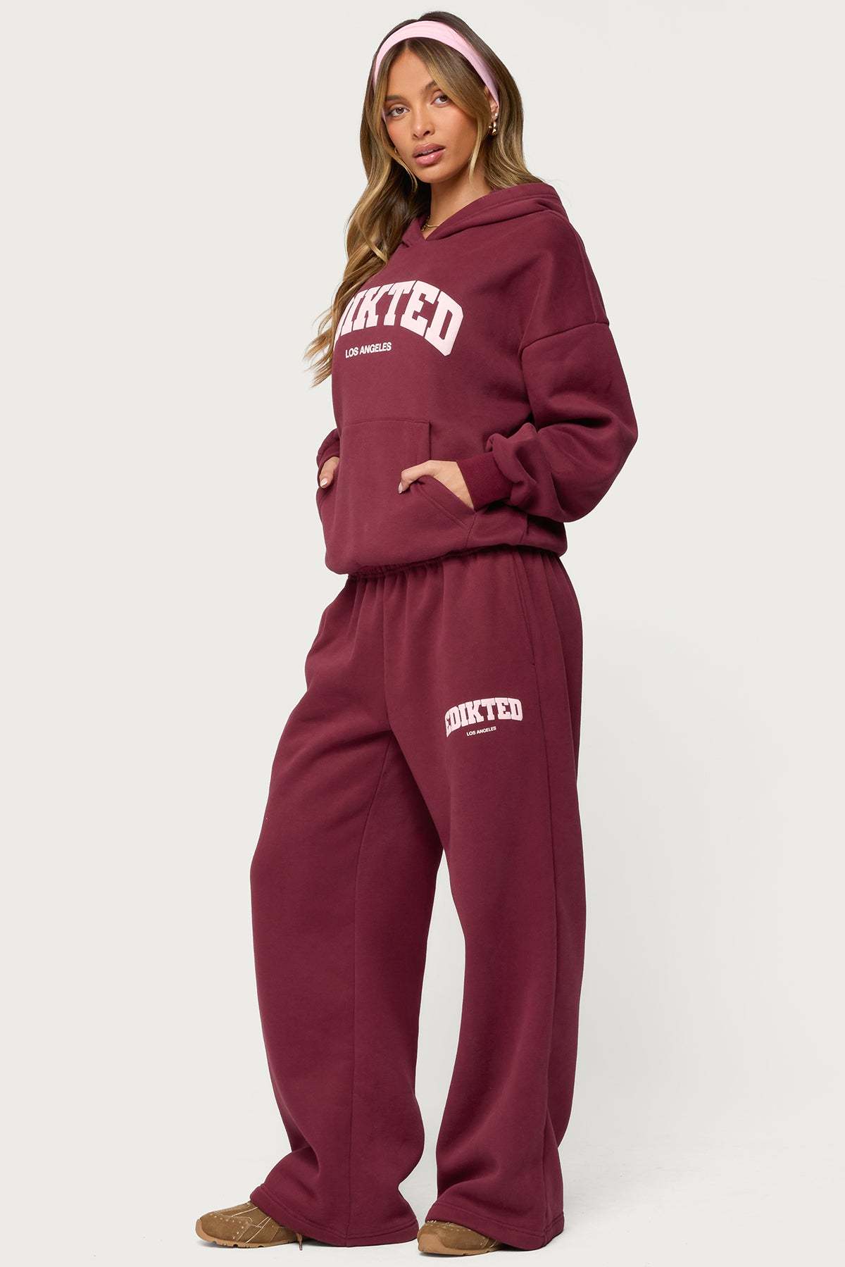 Edikted LA Sweatpants - BURGUNDY