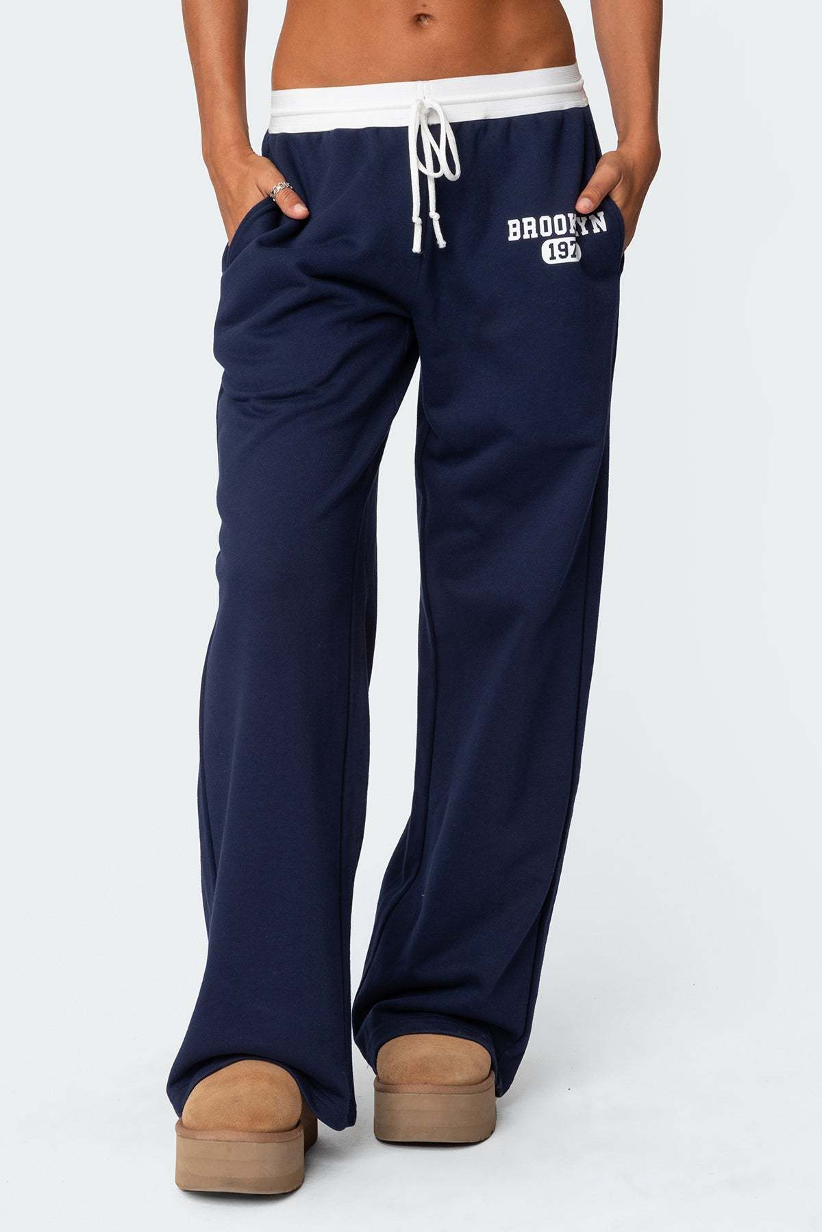 Brookie Sweatpants - NAVY