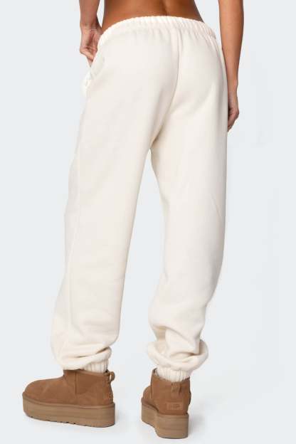 Edikted Babe Oversized Sweatpants - CREAM