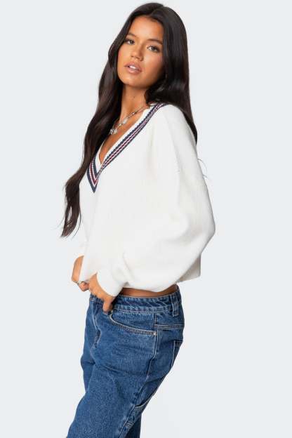Lauryl V Neck Sweater - WHITE