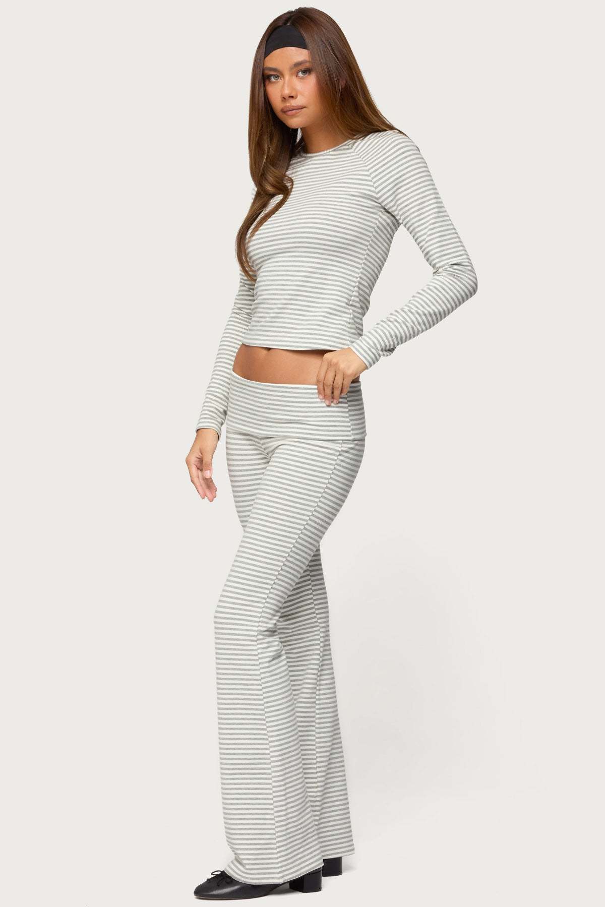 Kaeli Stripey Flared Leggings - GRAY-AND-WHITE