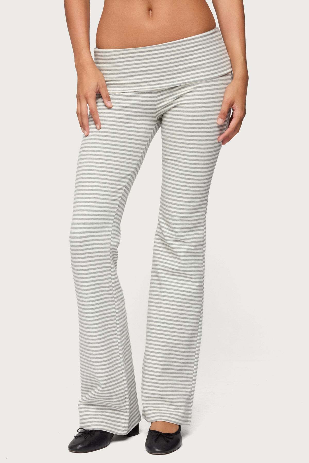 Kaeli Stripey Flared Leggings - GRAY-AND-WHITE