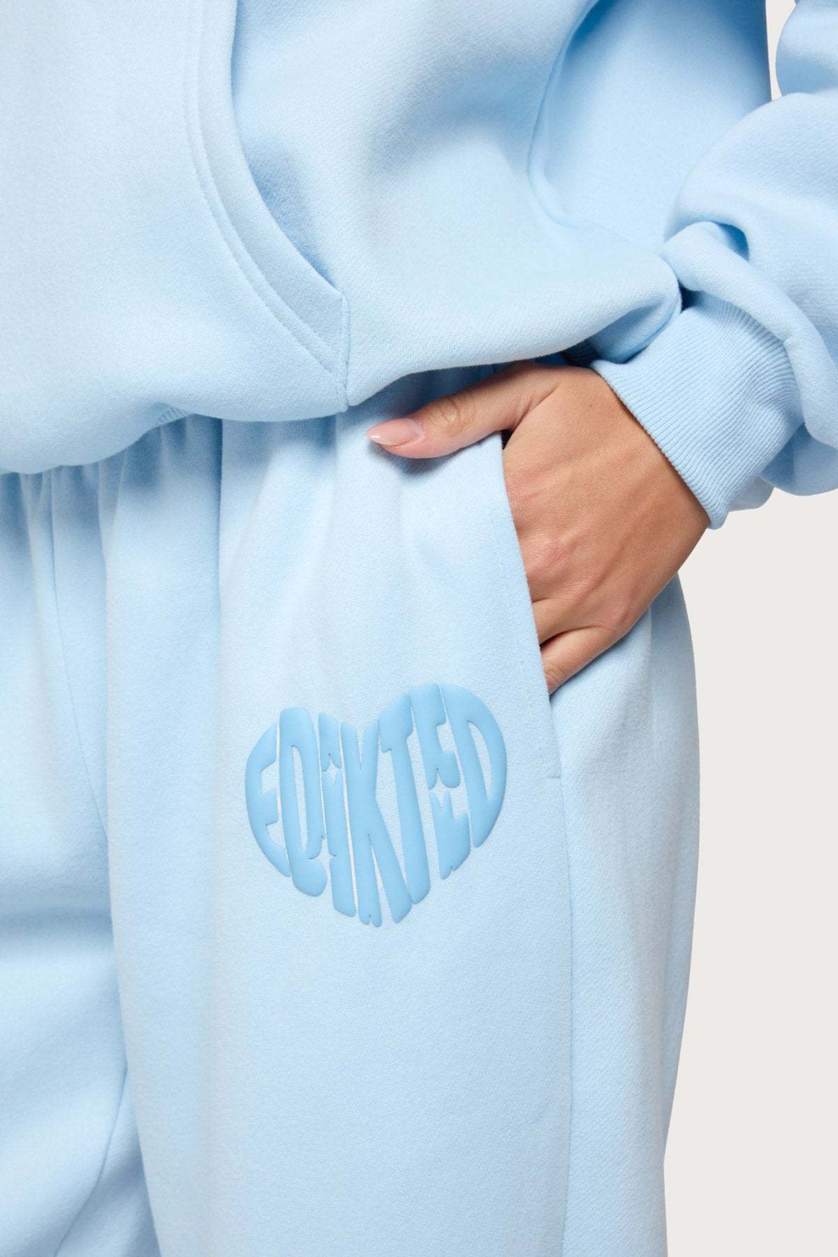 Major Love Edikted Sweatpants - LIGHT-BLUE