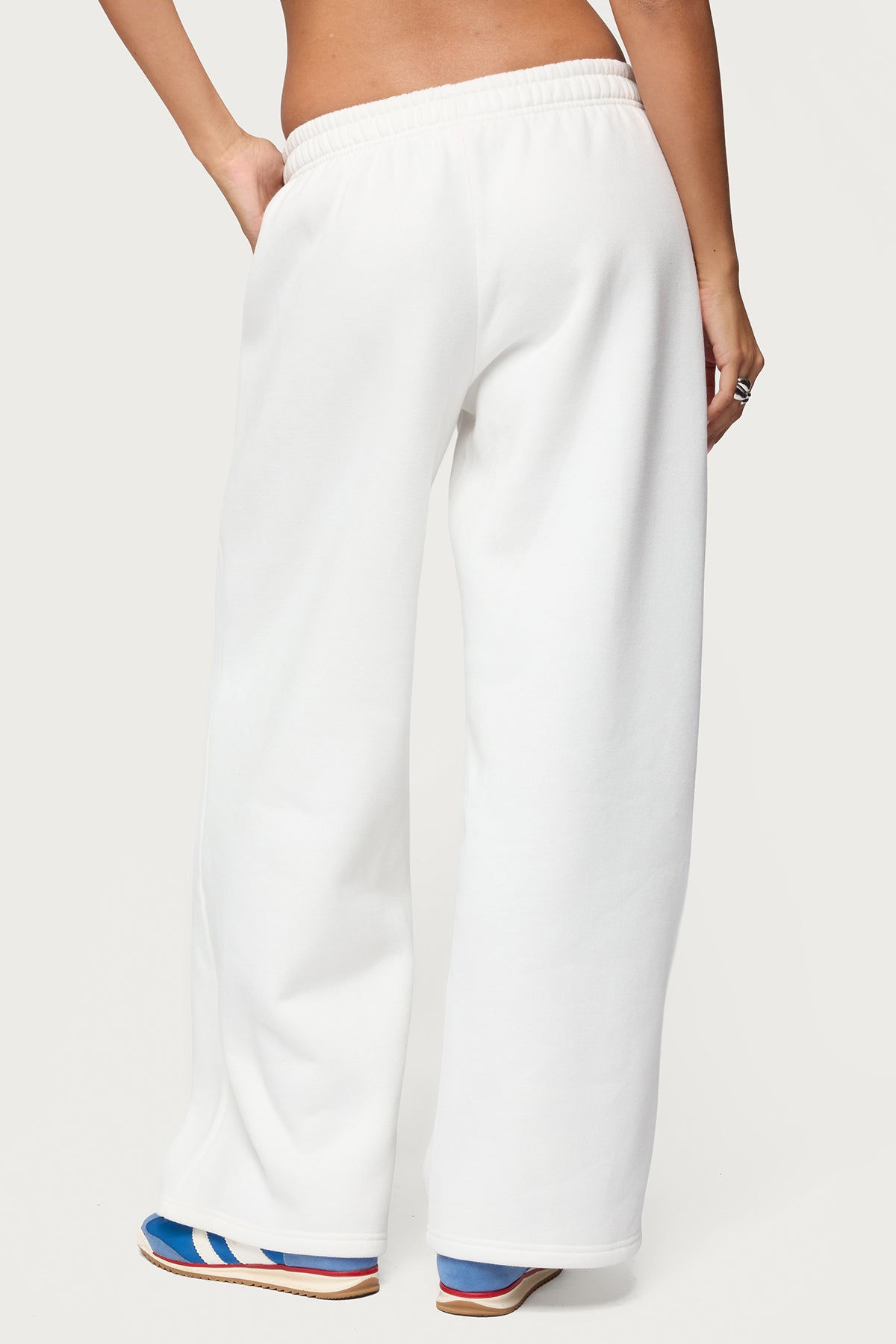 Keychain Cutie Straight Leg Sweatpants - WHITE
