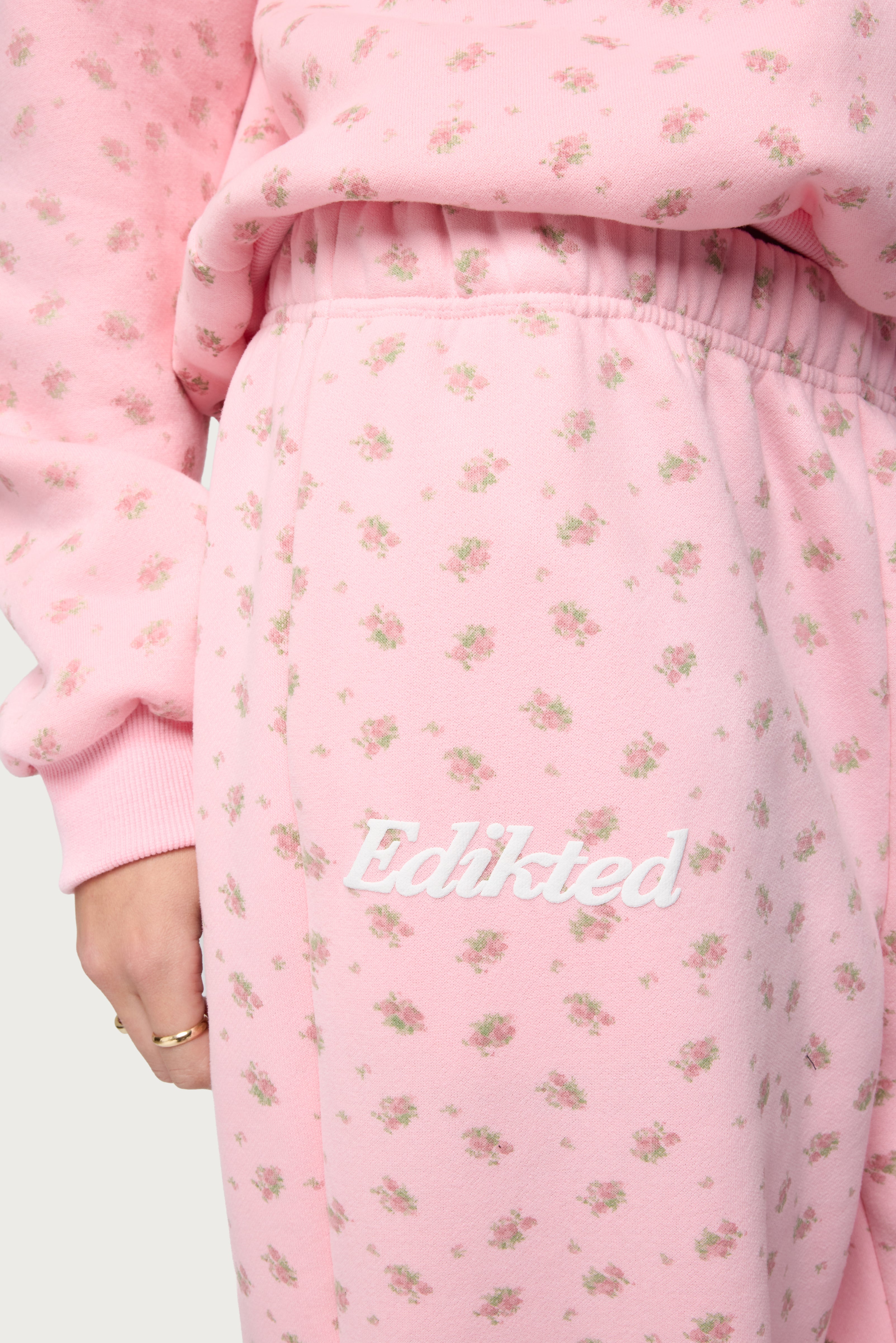 Flower Power Sweatpants - LIGHT-PINK