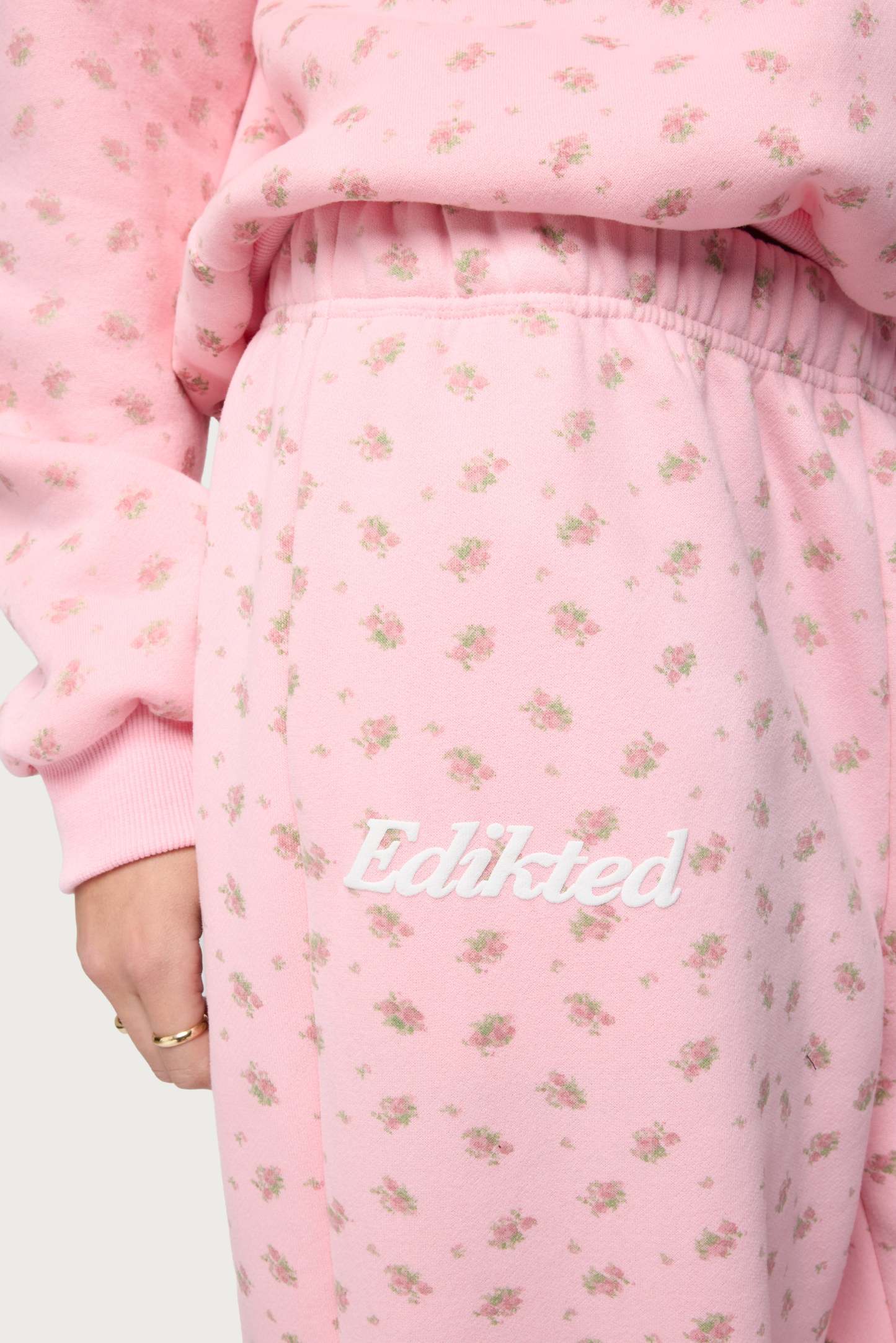 Flower Power Sweatpants - LIGHT-PINK