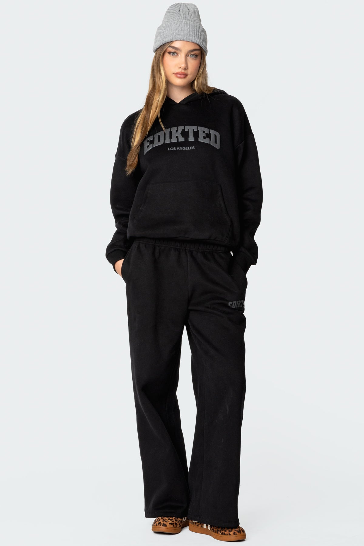 Edikted LA Sweatpants - BLACK