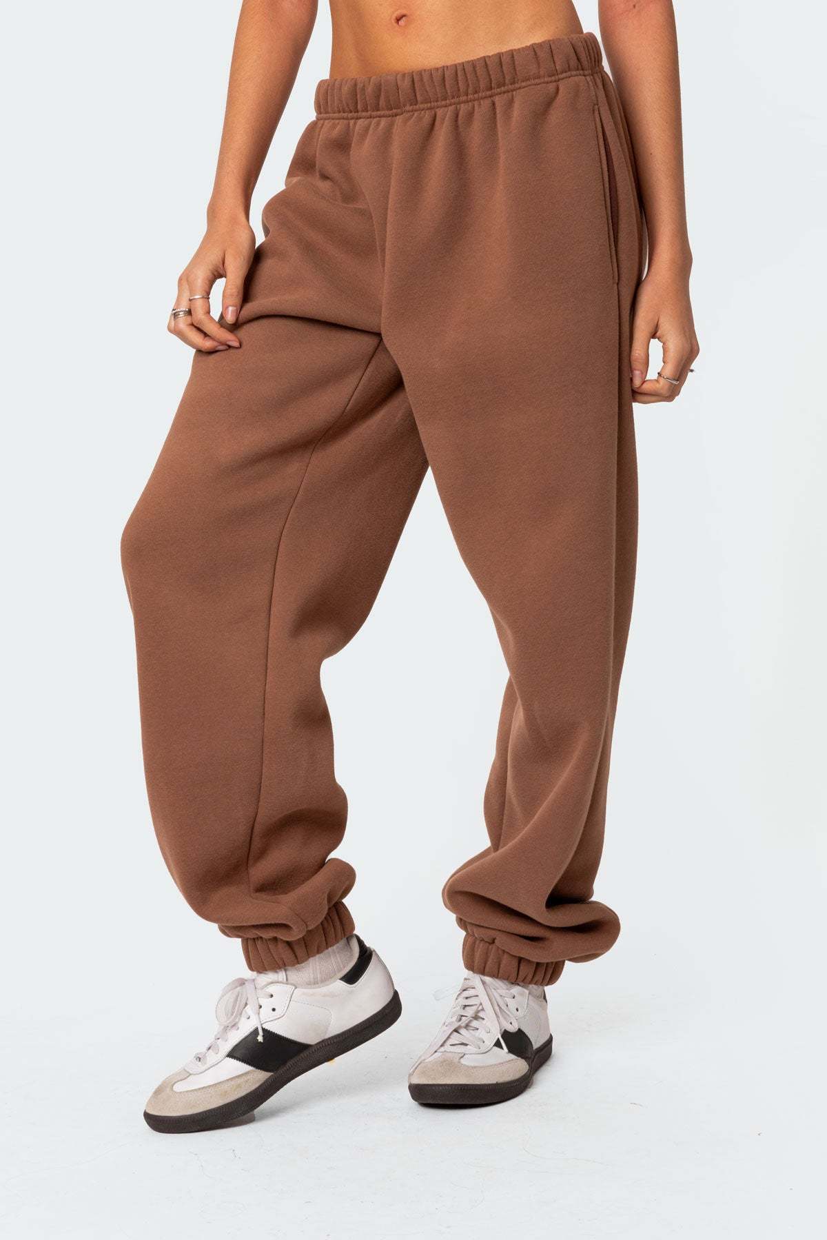Clark Oversized Sweatpants - BROWN