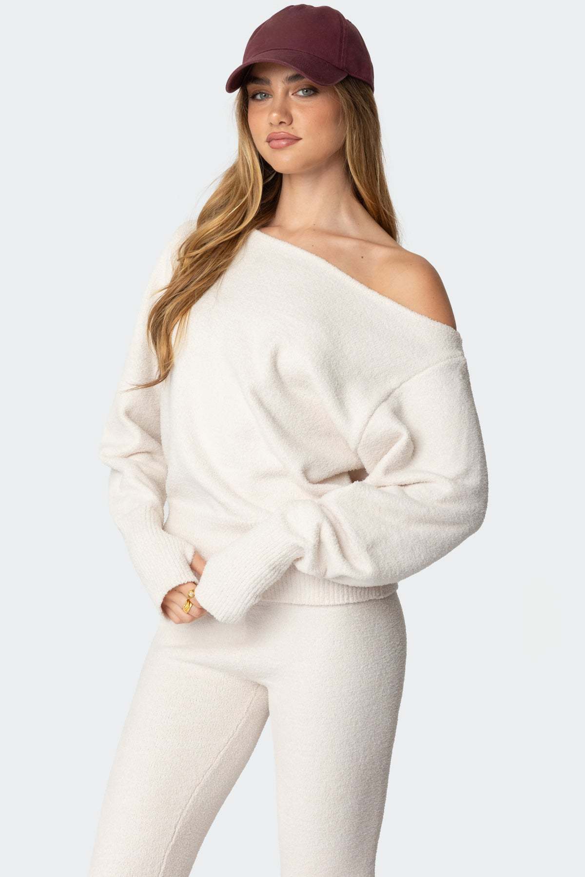 Plush Oversized Asymmetric Sweater - CREAM
