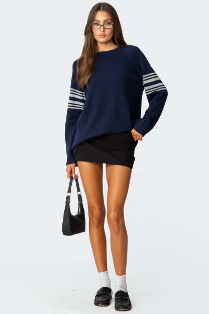 Contrast Stripe Oversized Knit Top - NAVY