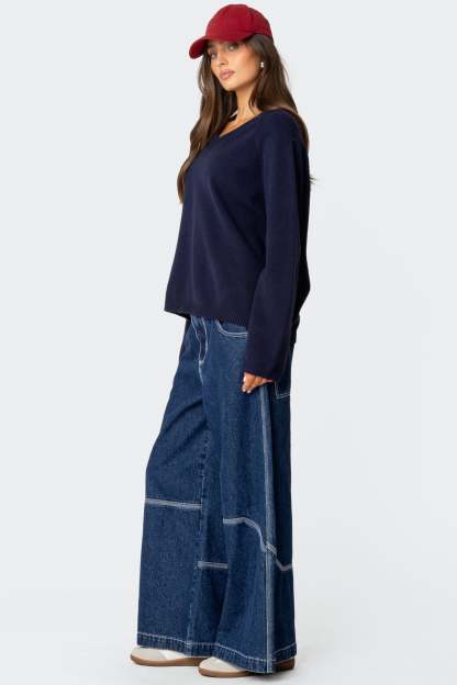 Martha Oversized V Neck Sweater - NAVY