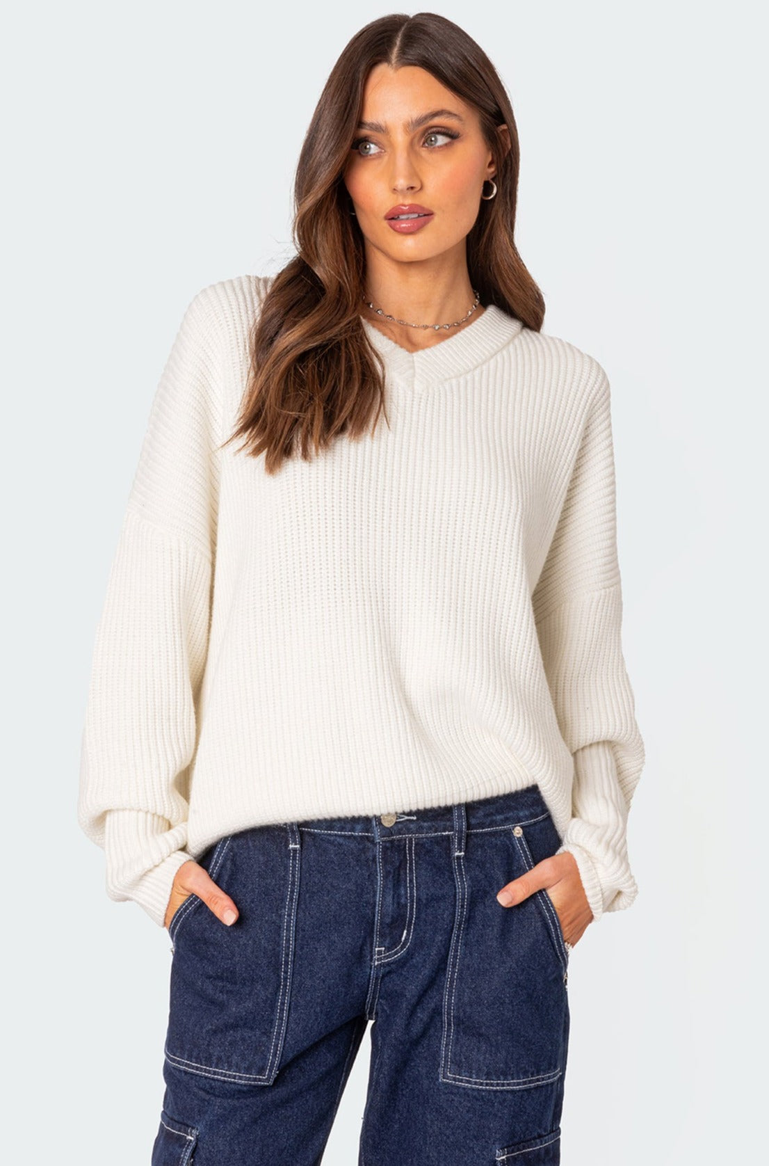 Denny Oversized V Neck Sweater - WHITE