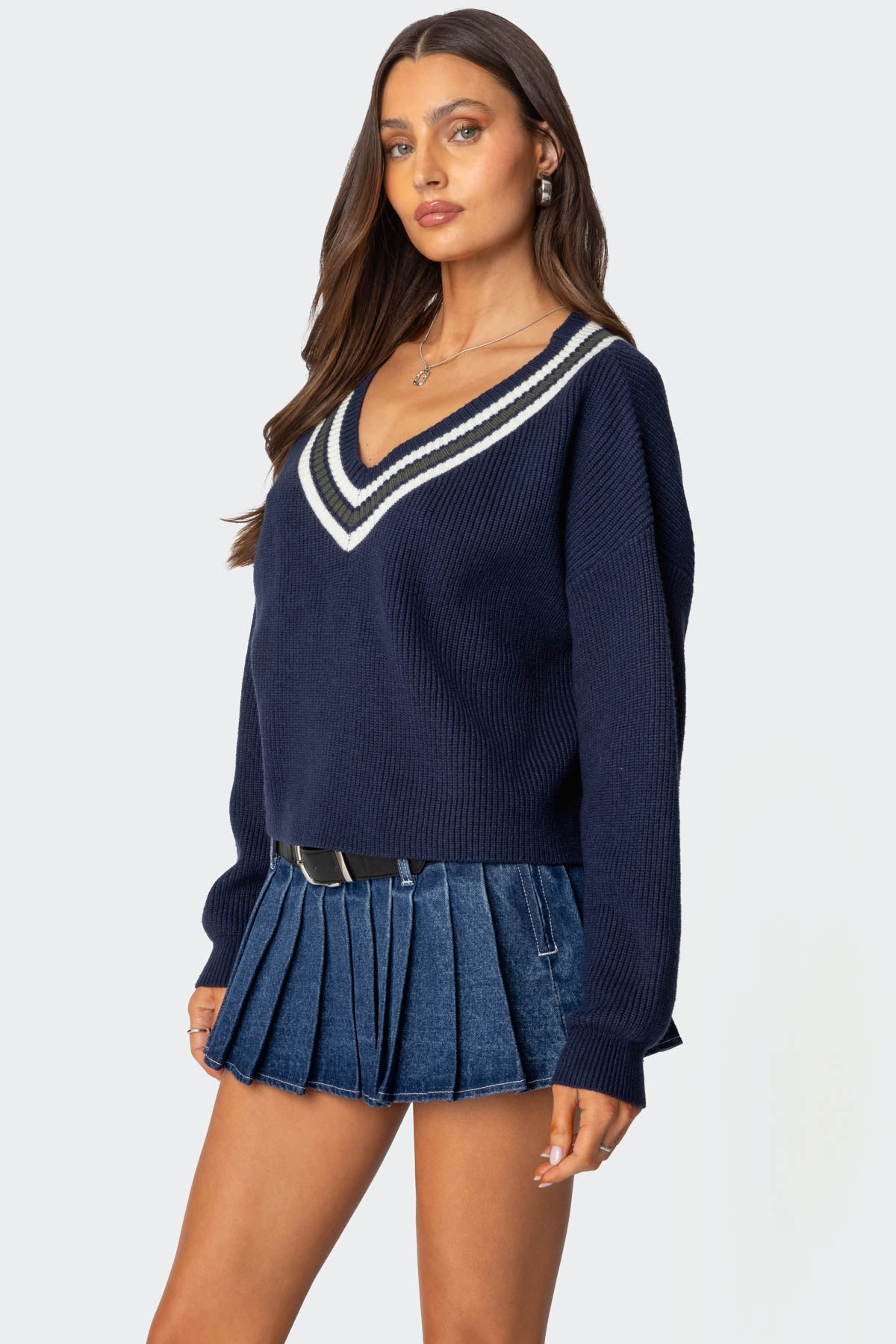 Lauryl V Neck Sweater - NAVY
