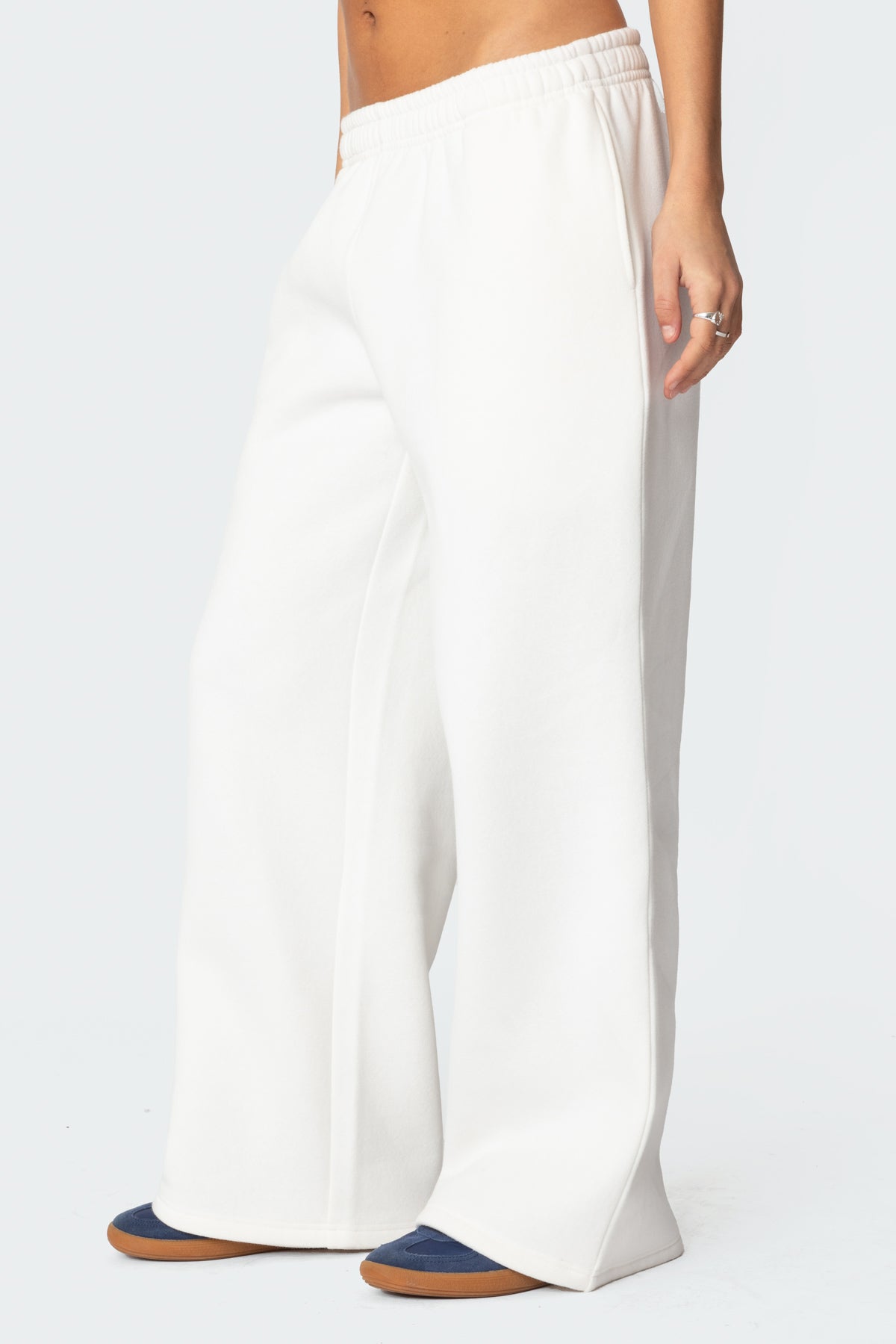 Miss Edikted Sweatpants - WHITE