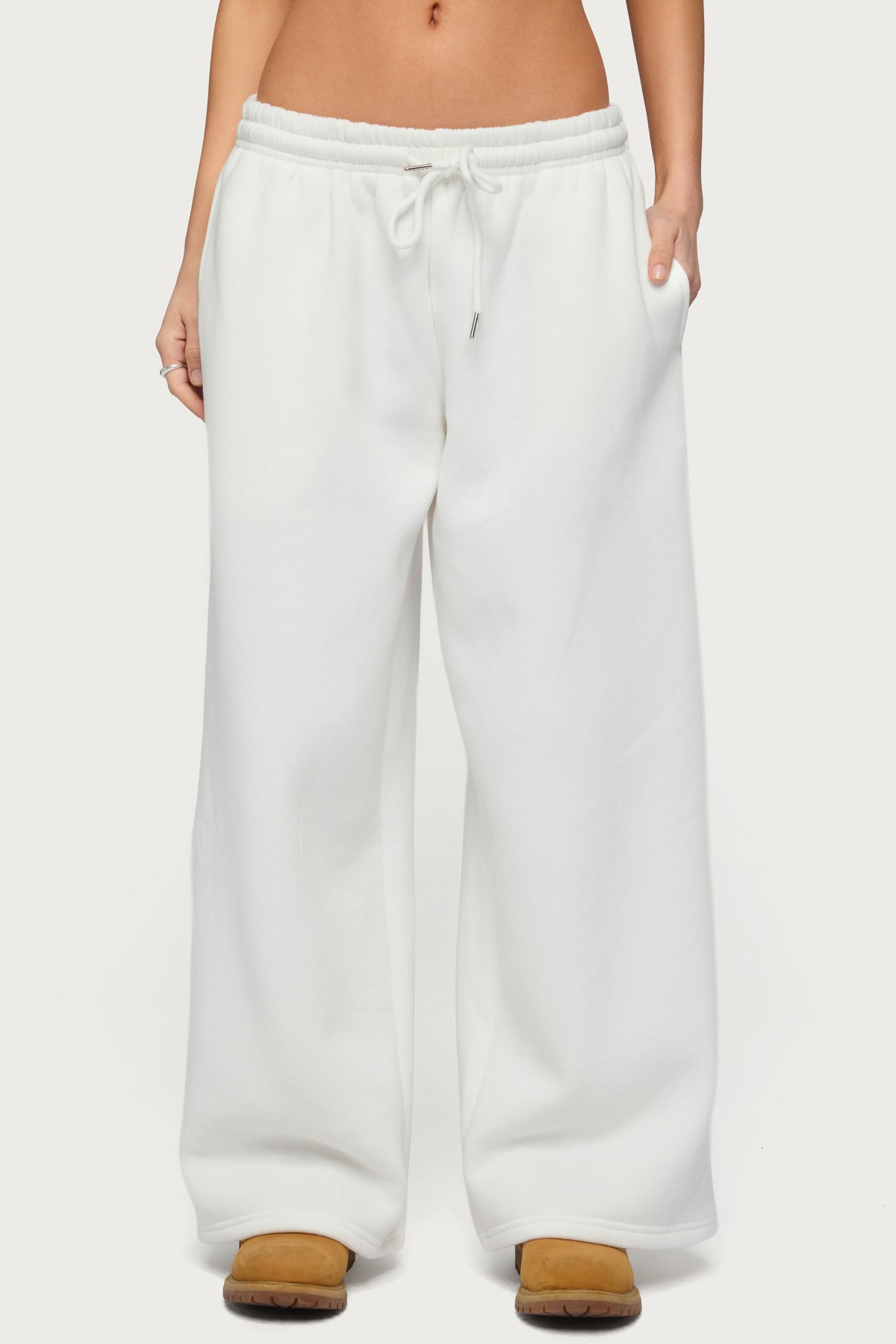 Petite Kamari Low Rise Wide Sweatpants - WHITE