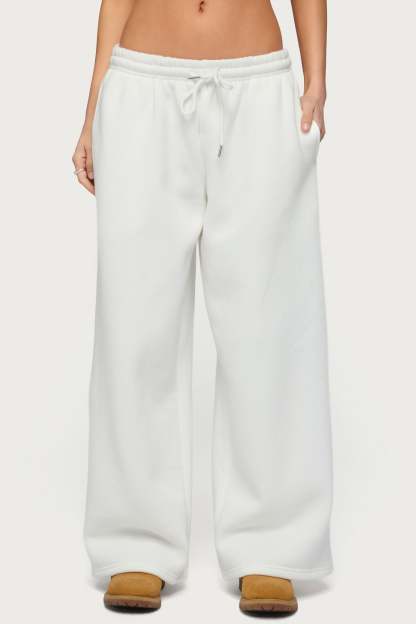 Petite Kamari Low Rise Wide Sweatpants - WHITE