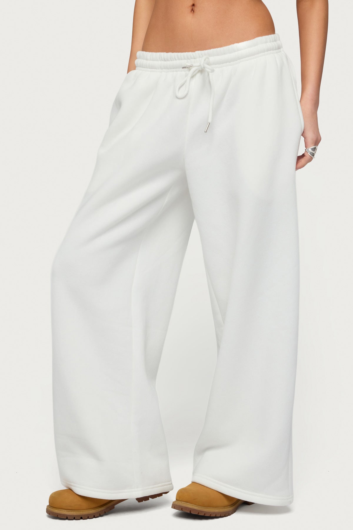 Petite Kamari Low Rise Wide Sweatpants - WHITE
