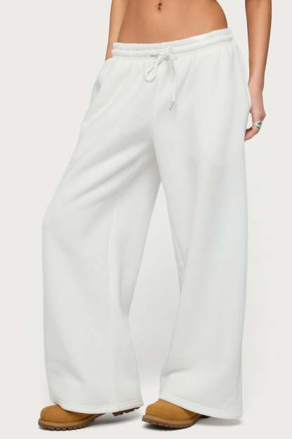 Petite Kamari Low Rise Wide Sweatpants - WHITE