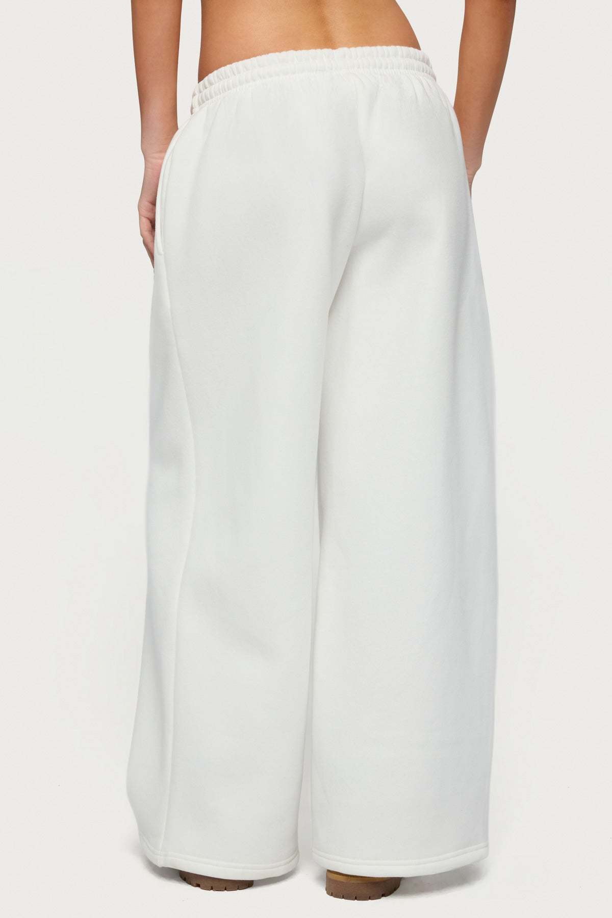 Petite Kamari Low Rise Wide Sweatpants - WHITE