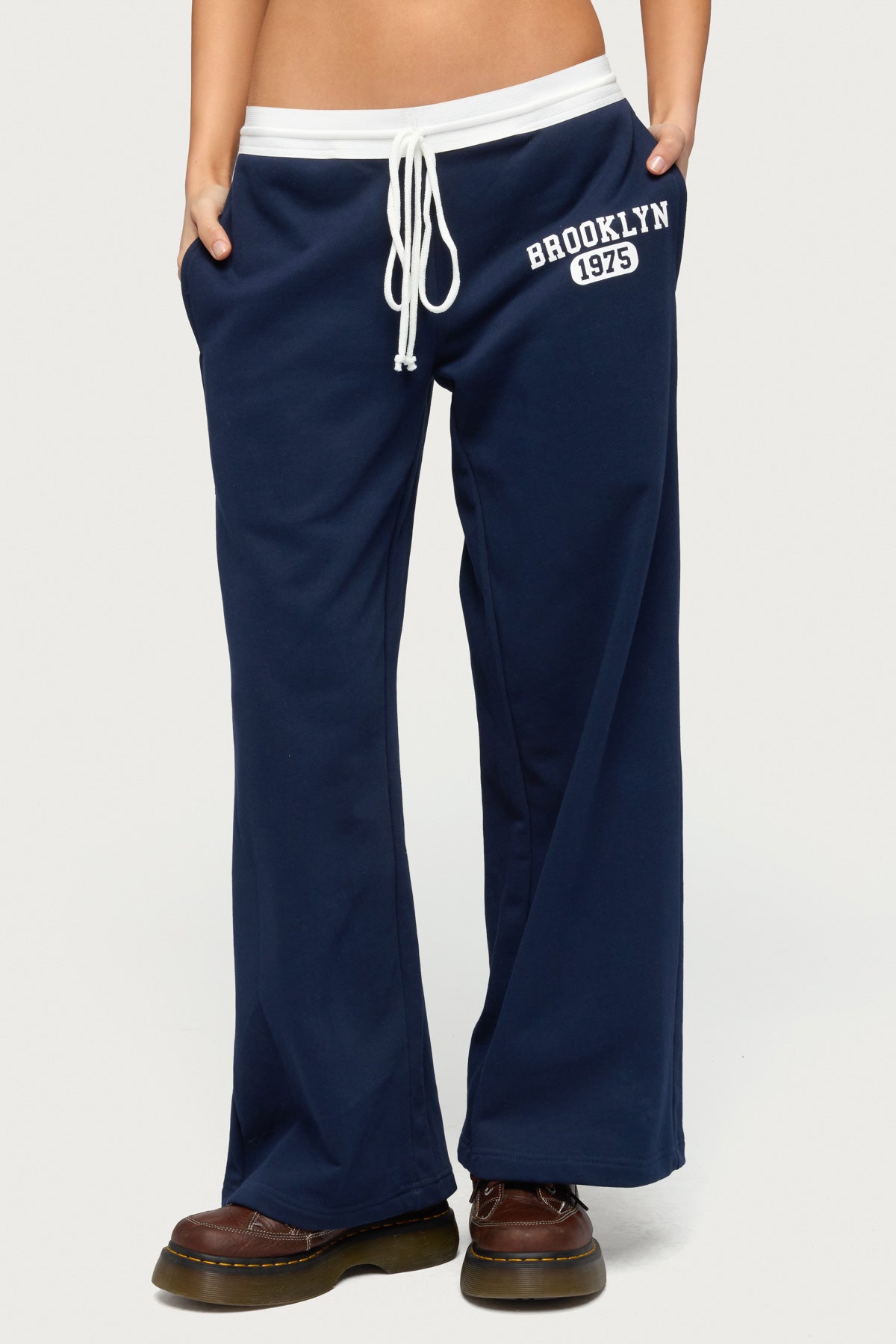 Petite Brookie Sweatpants - NAVY
