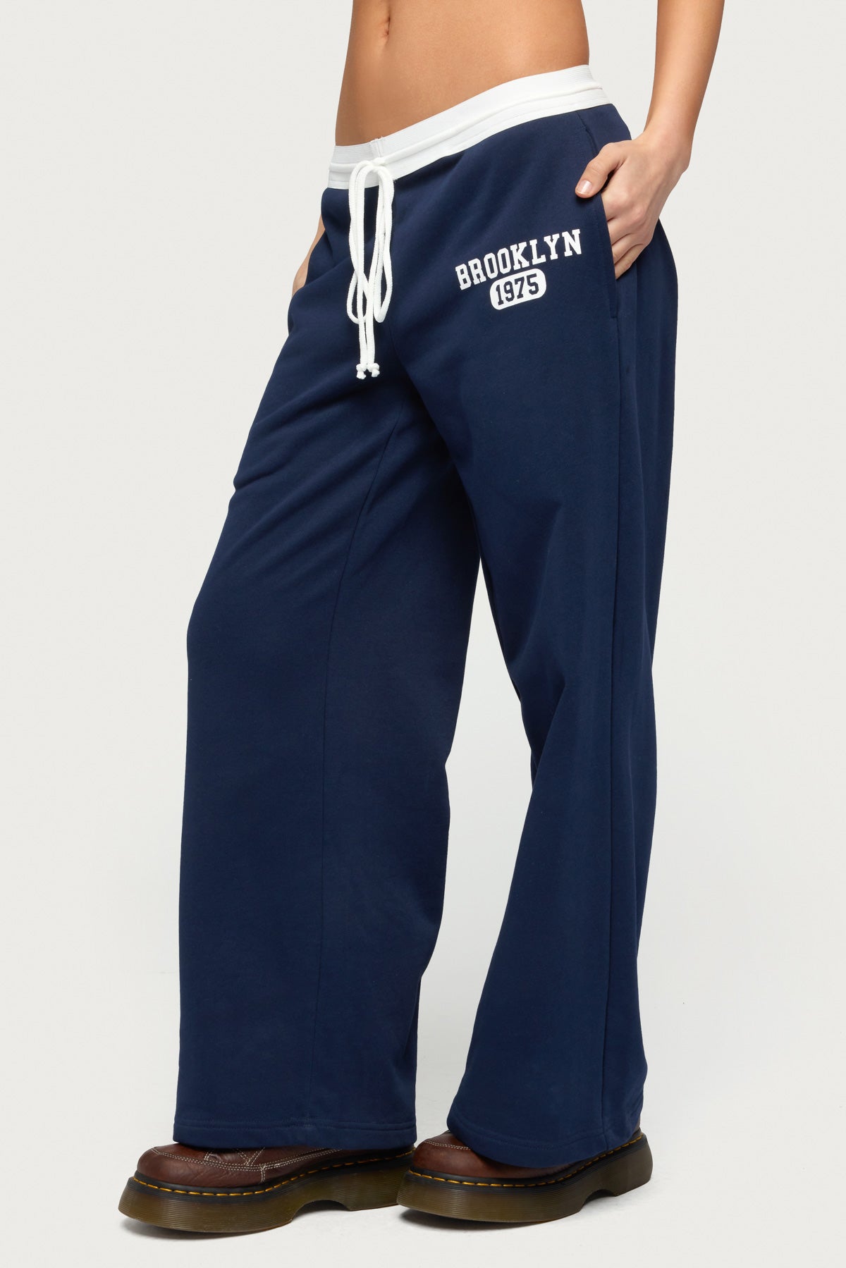 Petite Brookie Sweatpants - NAVY