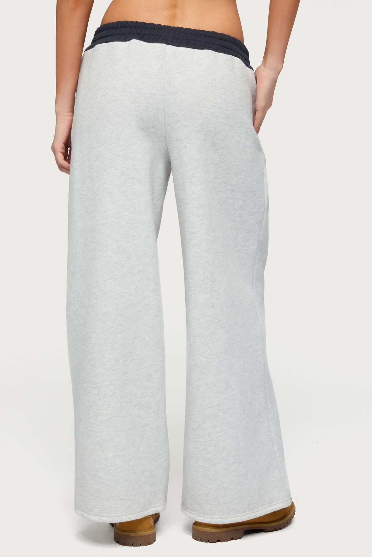 Petite Edikted Contrast Embroidered Sweatpants - GRAY-MELANGE