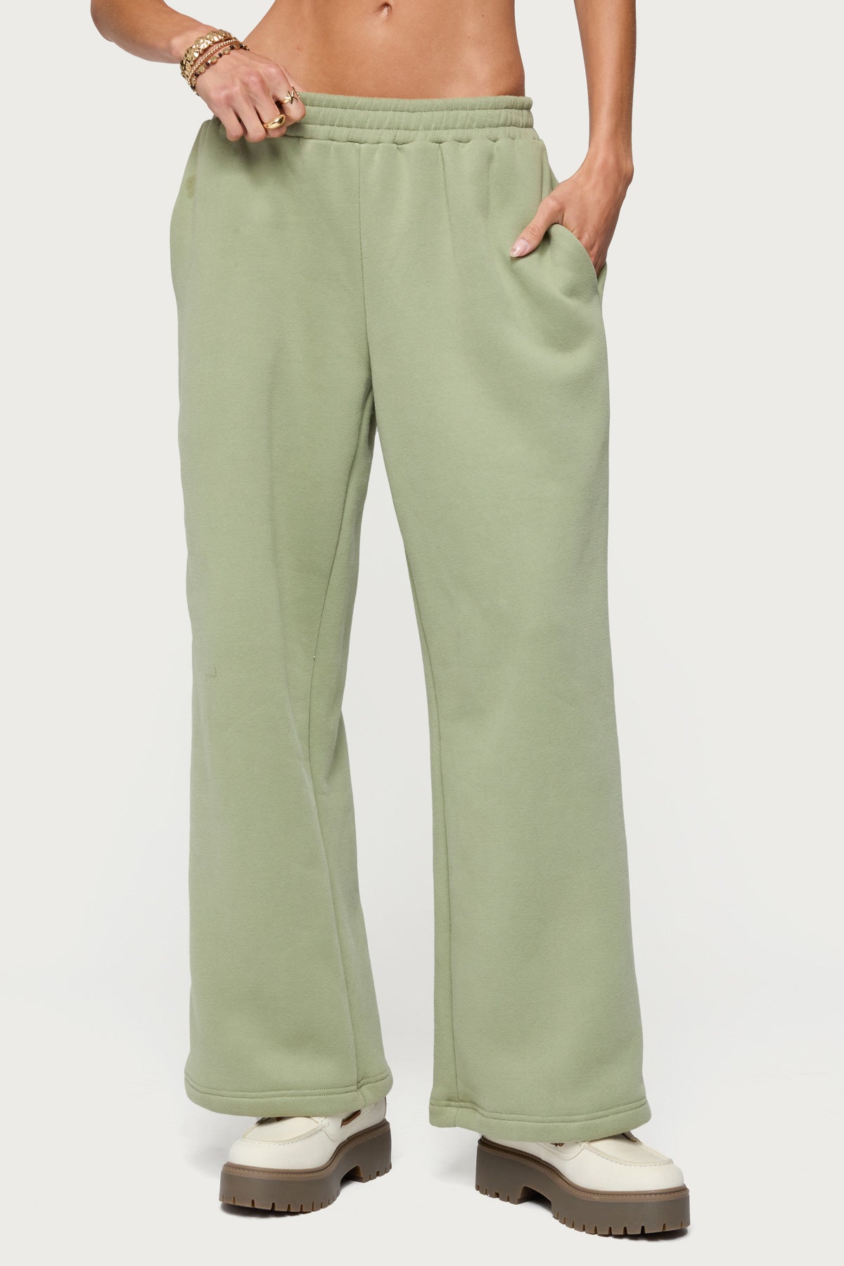 Forever Edikted Sweatpants - OLIVE