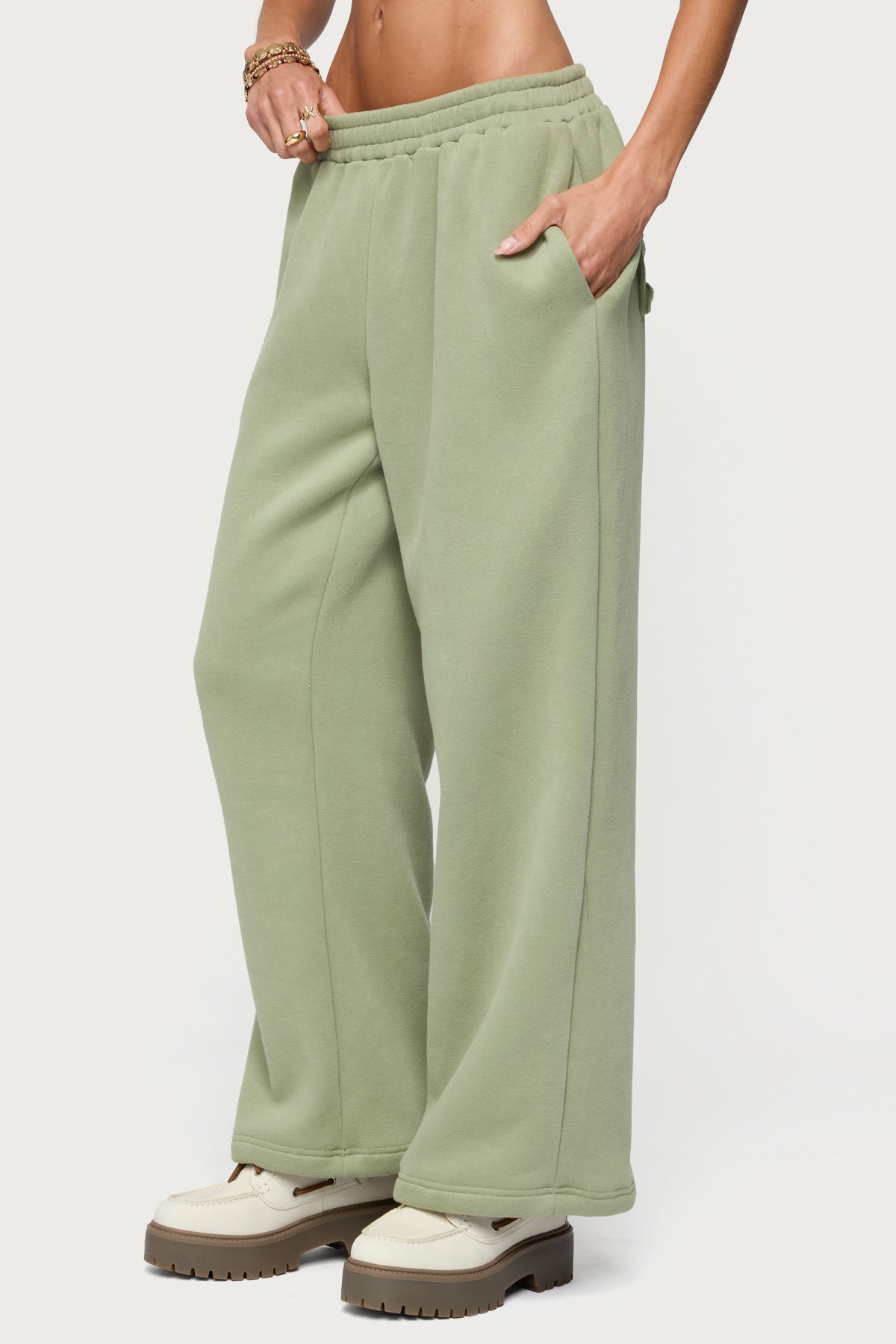 Forever Edikted Sweatpants - OLIVE