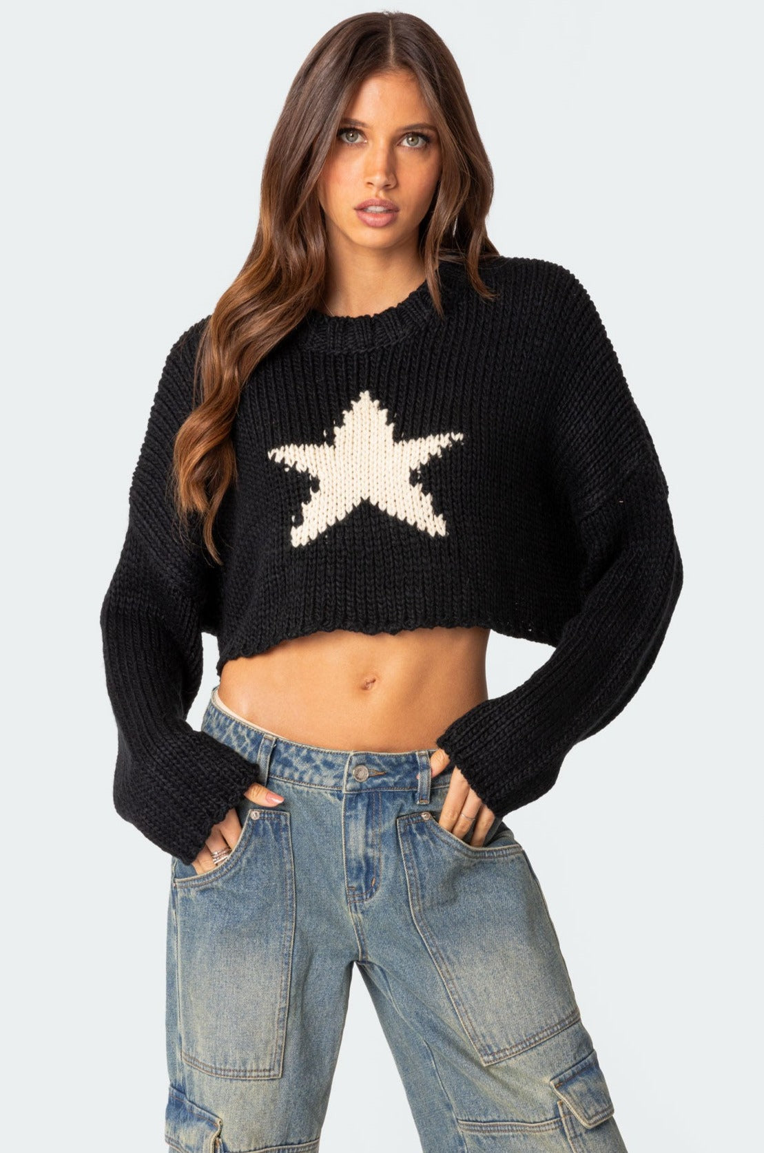 Mega Star Cropped Sweater - BLACK