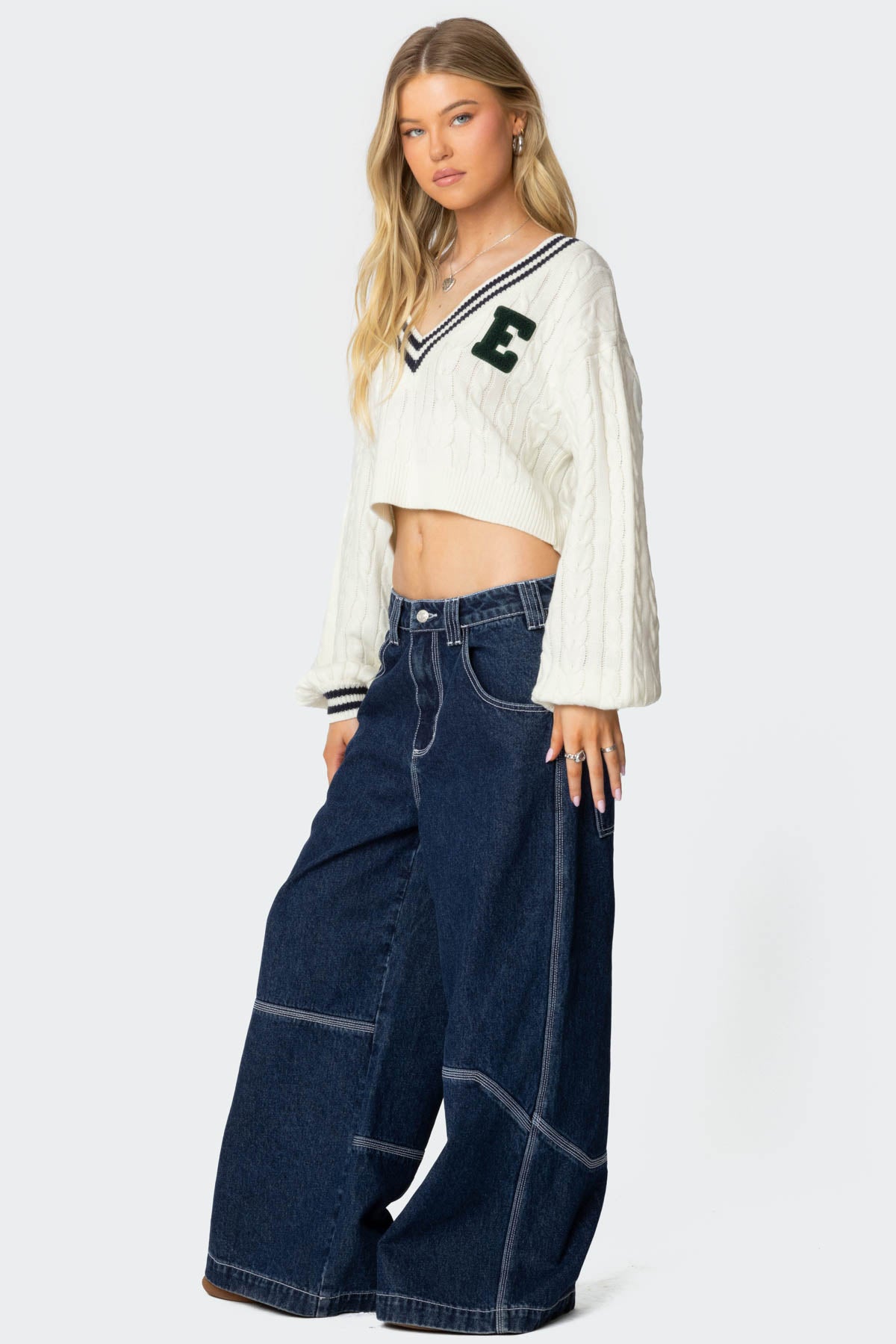 Collegiate Cropped Cable Knit Sweater - CREAM