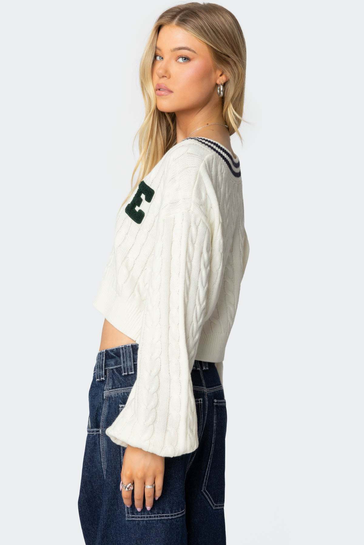 Collegiate Cropped Cable Knit Sweater - CREAM