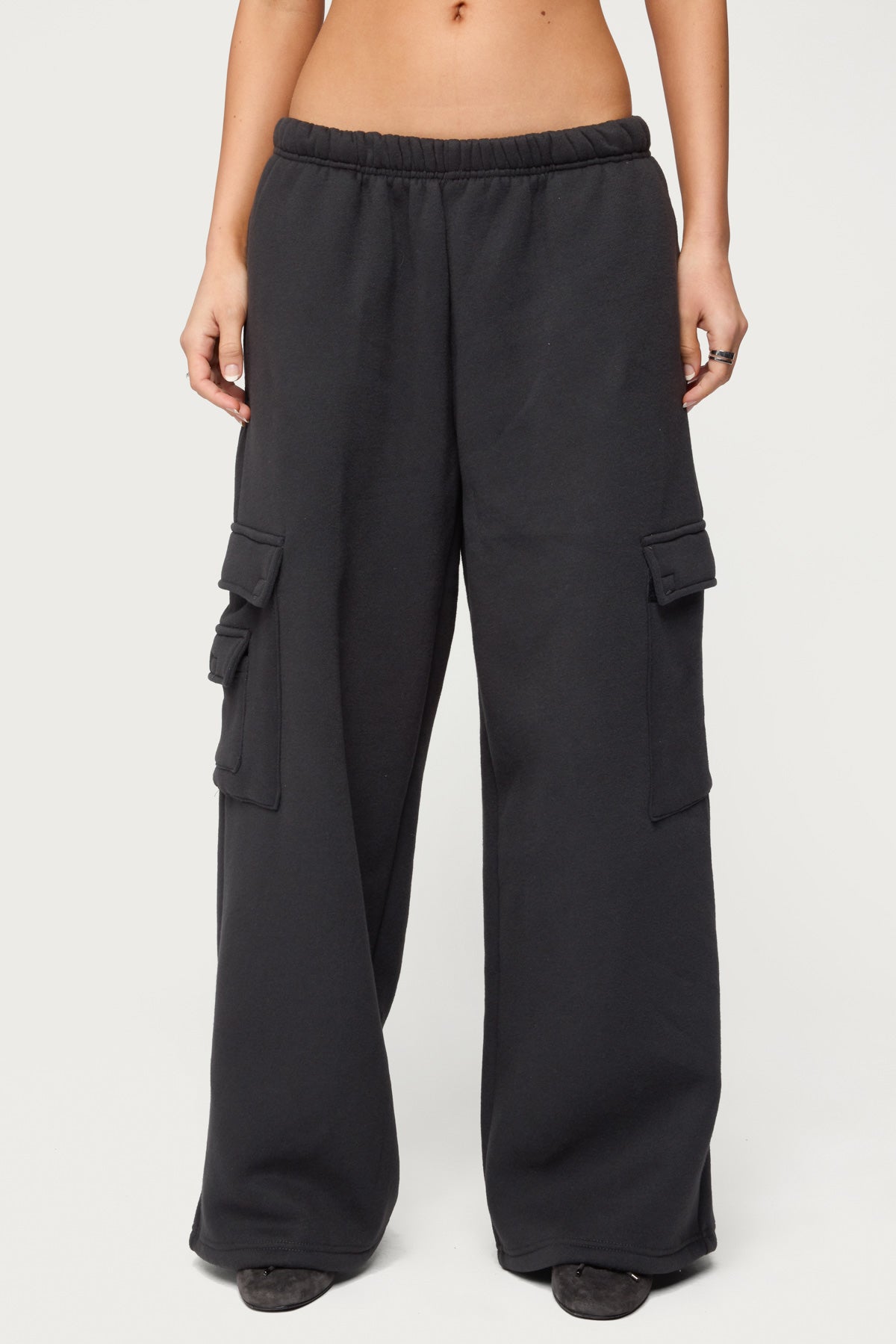 Petite Wide Leg Cargo Sweatpants - DARK-GRAY