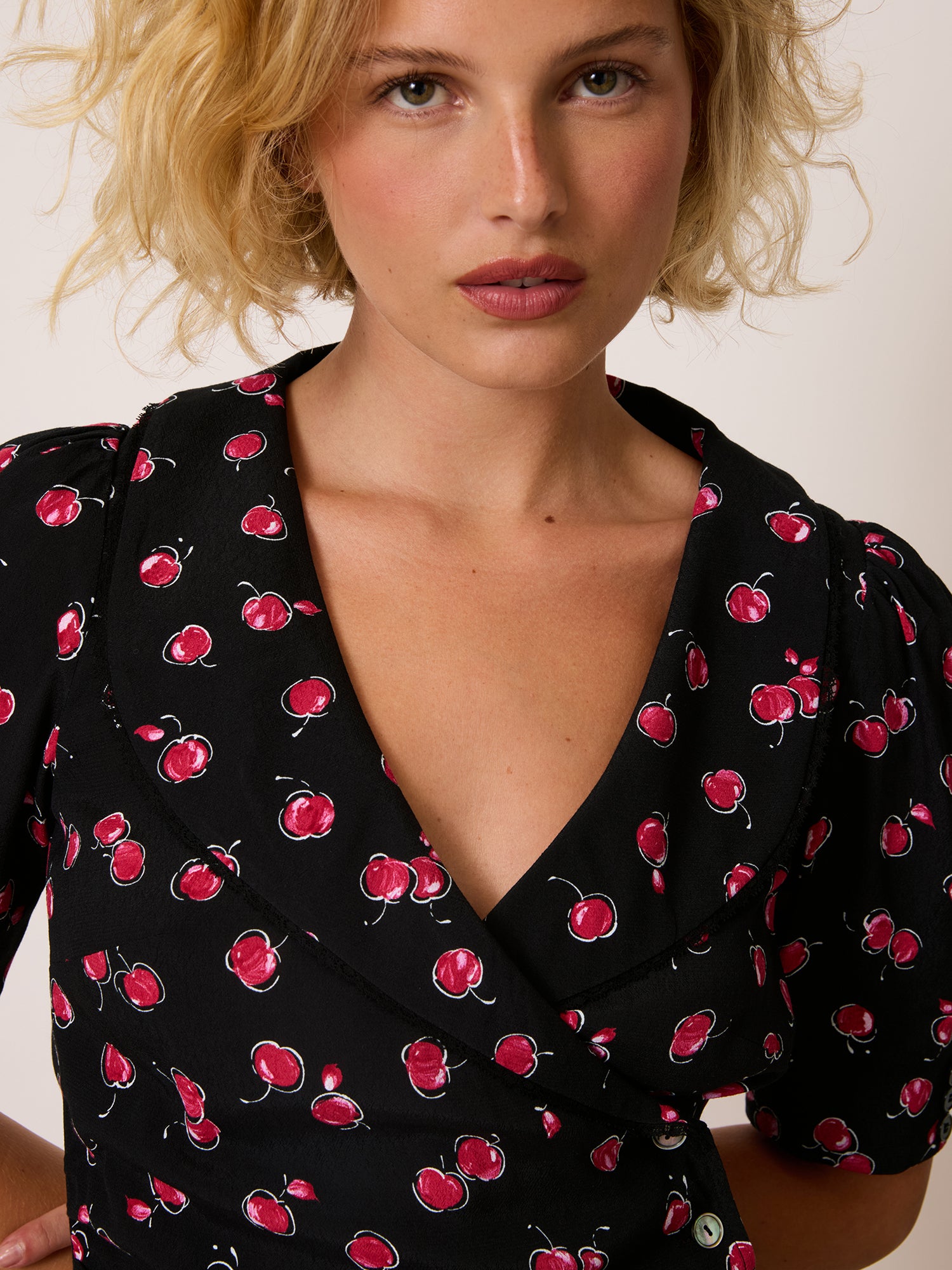 Robe FILIPPA - GRIOTTES NOIR
