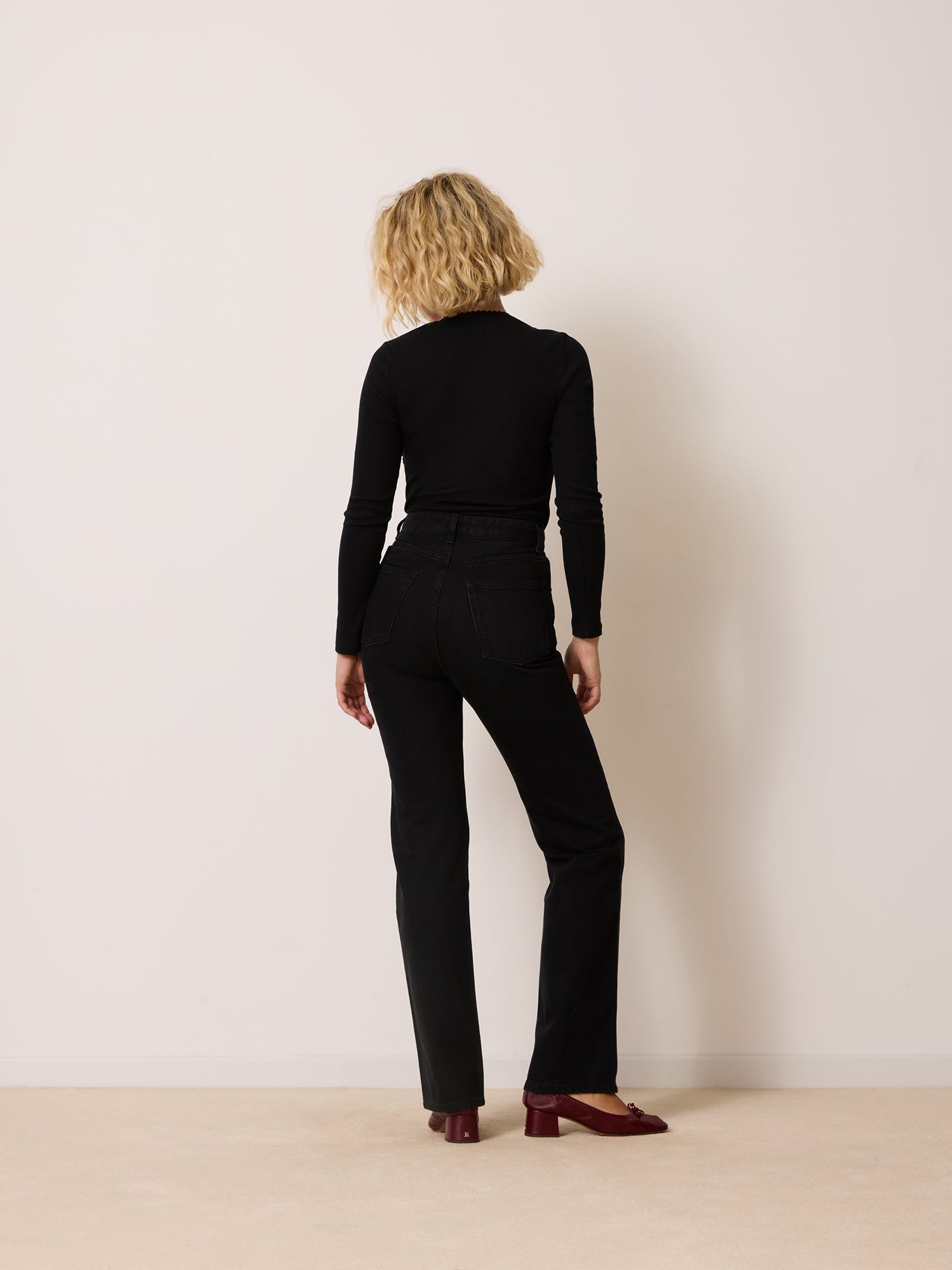 Jean MADELEINE - Unis black stone simple
